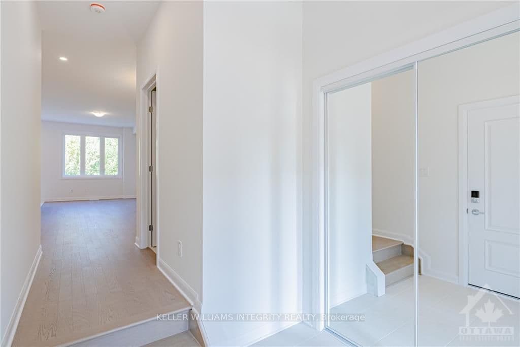 261 ELSIE MACGILL Walk photo 4