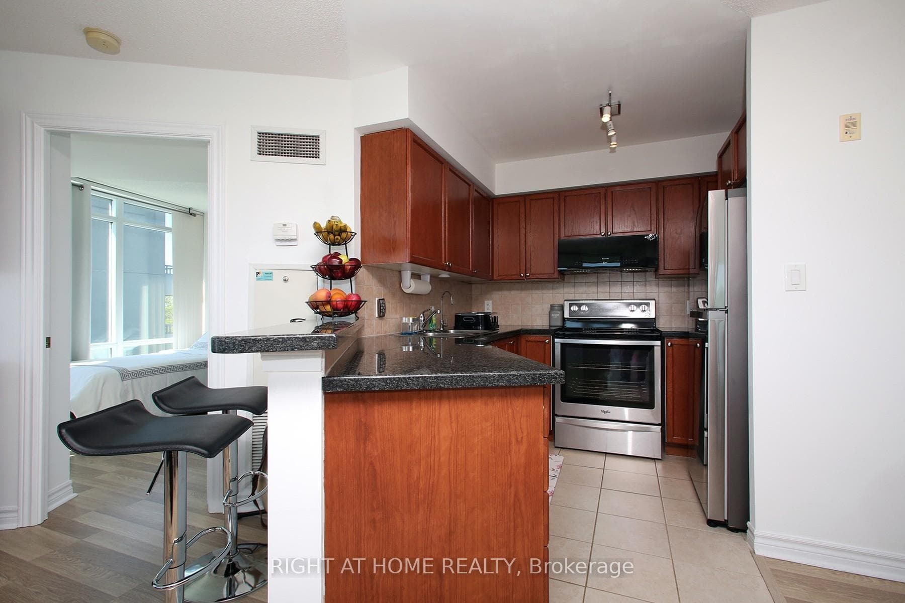 3830 Bathurst Street Unit 505 photo 15