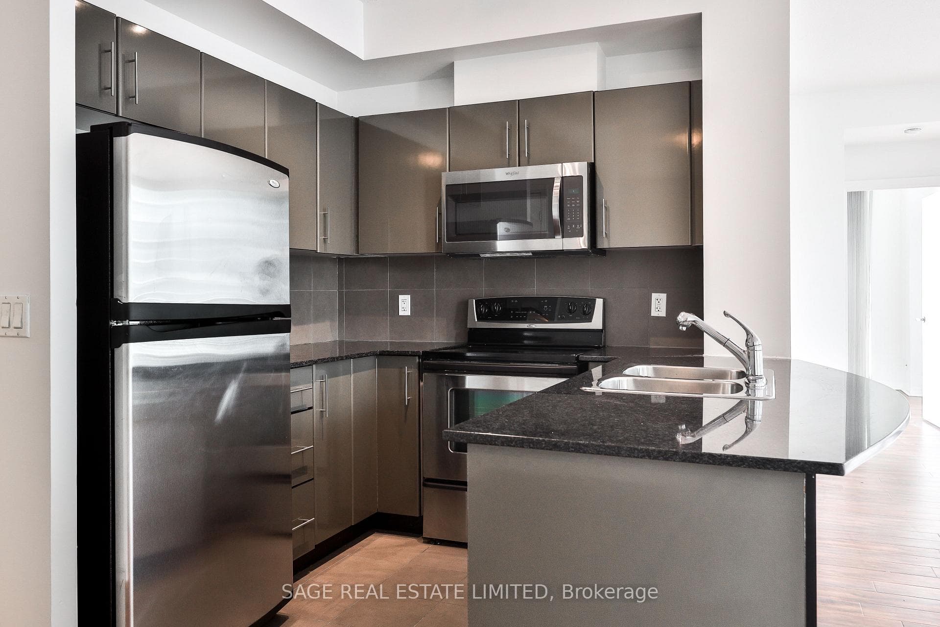 16 Yonge Street Unit 2711 photo 15