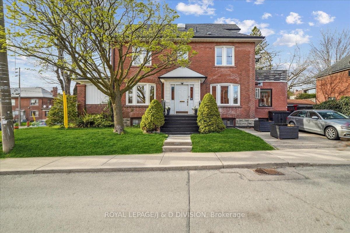 59 Atlas Avenue photo 1