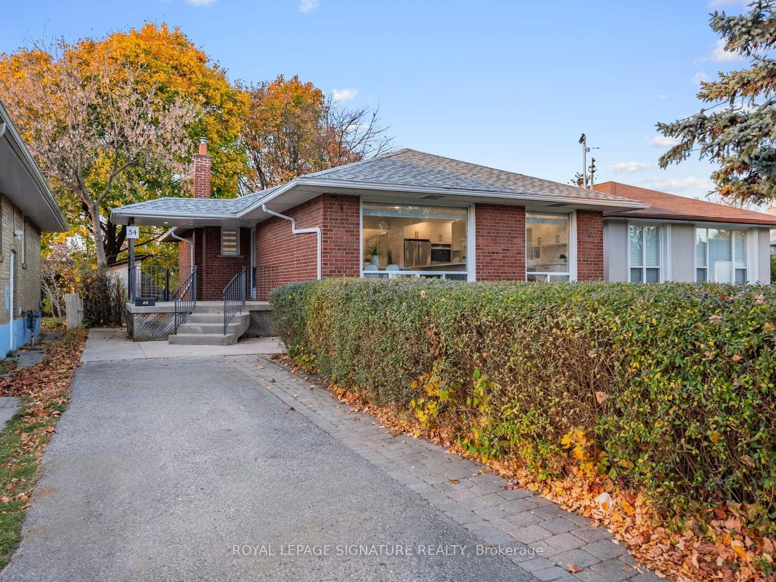 54 Flintridge Road photo 1