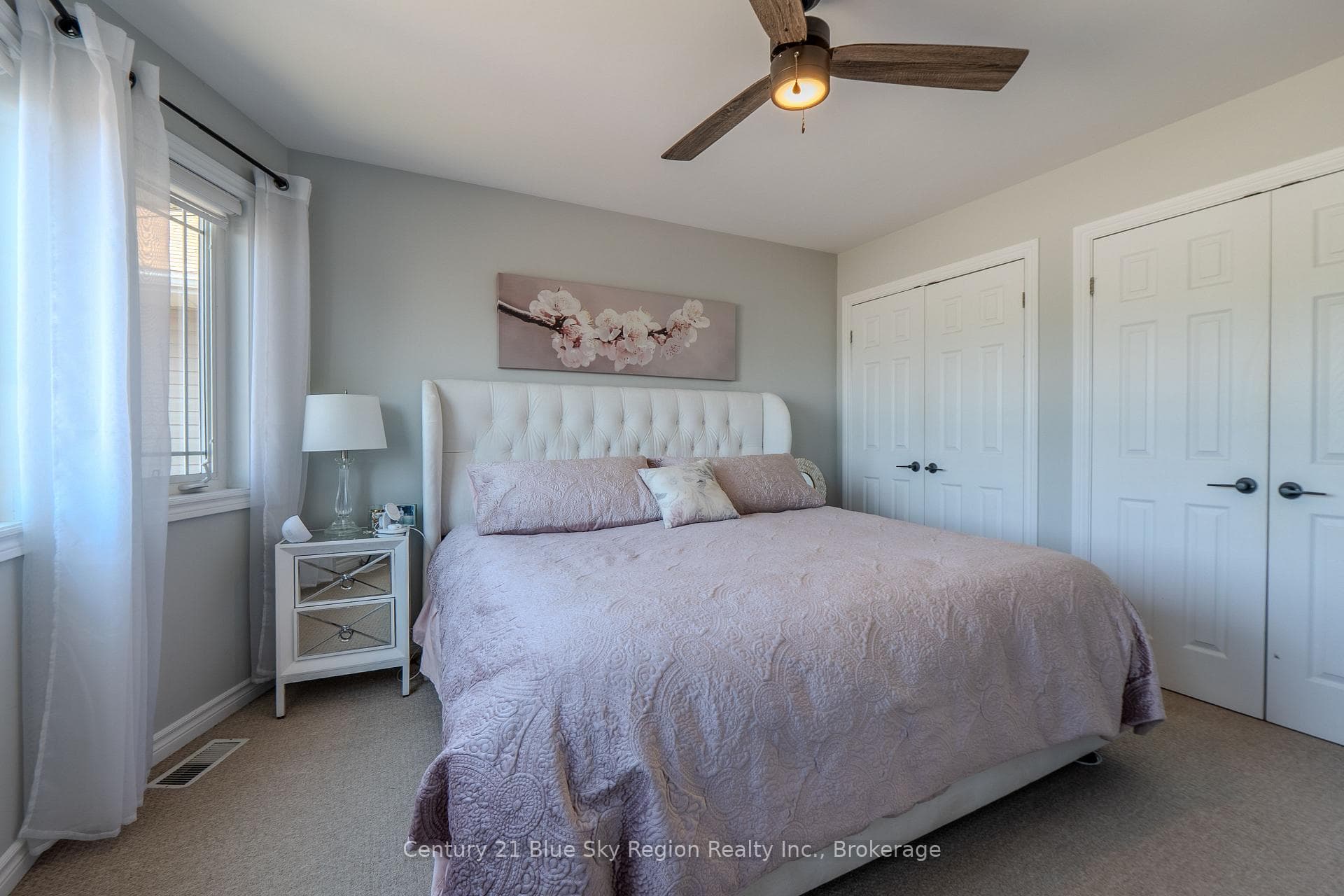 493 Norman Avenue photo 30