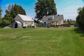 13039 Riverside Drive photo 12