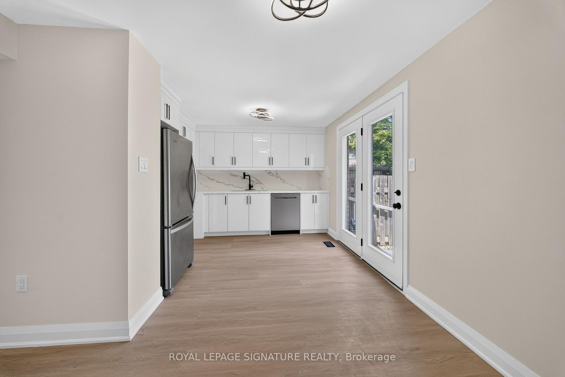 180 Marksam Road Unit 43 photo 14