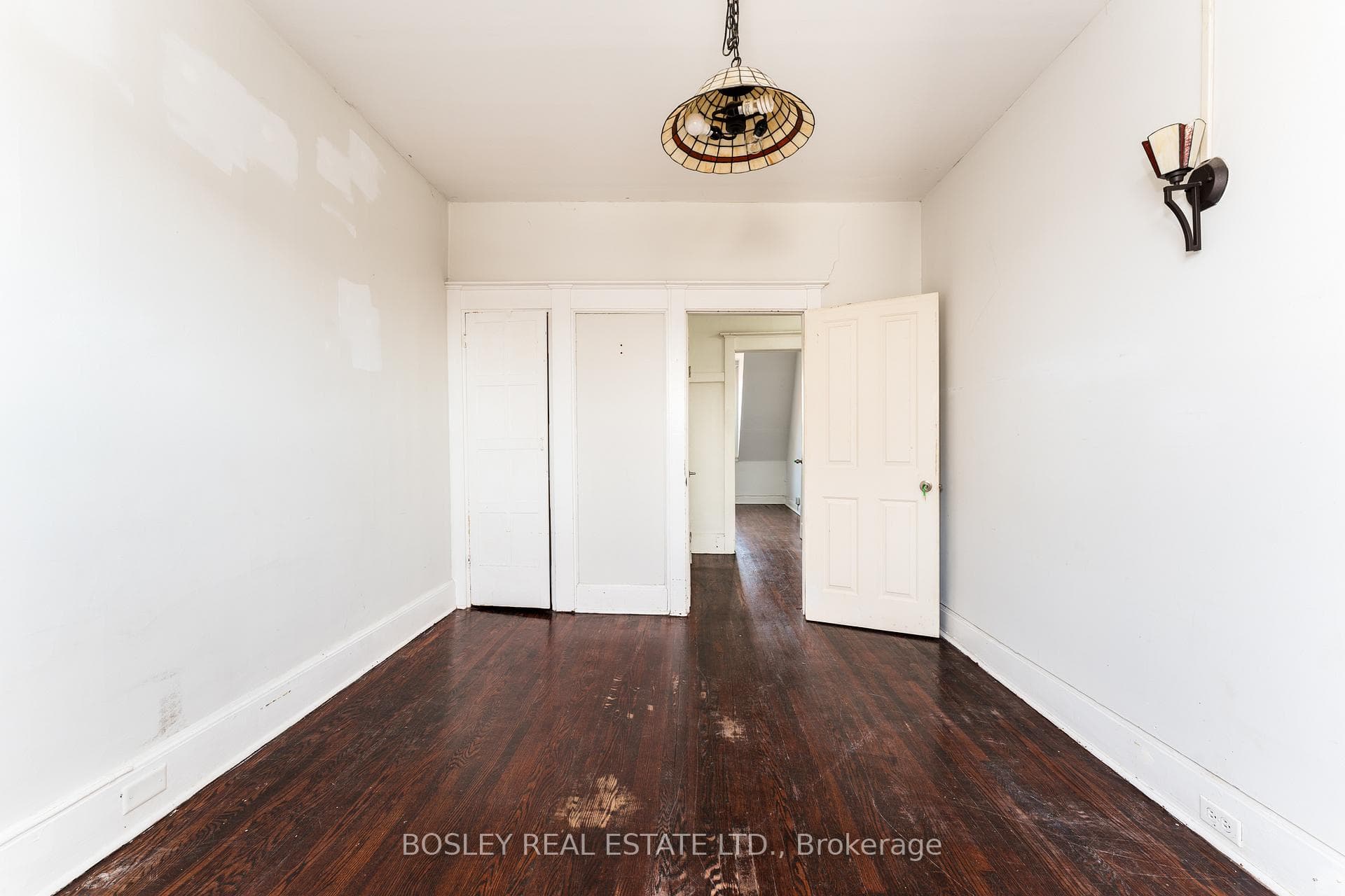 710 Lansdowne Avenue photo 22