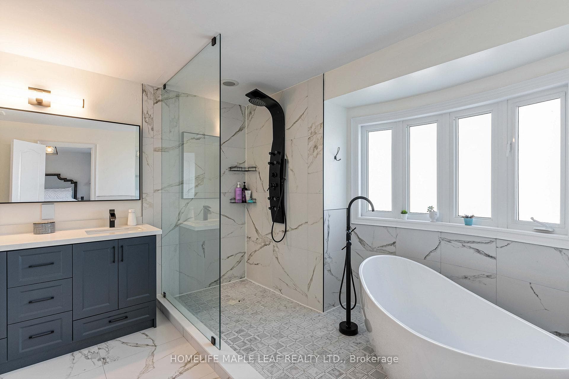 144 Bloomsbury Avenue photo 37