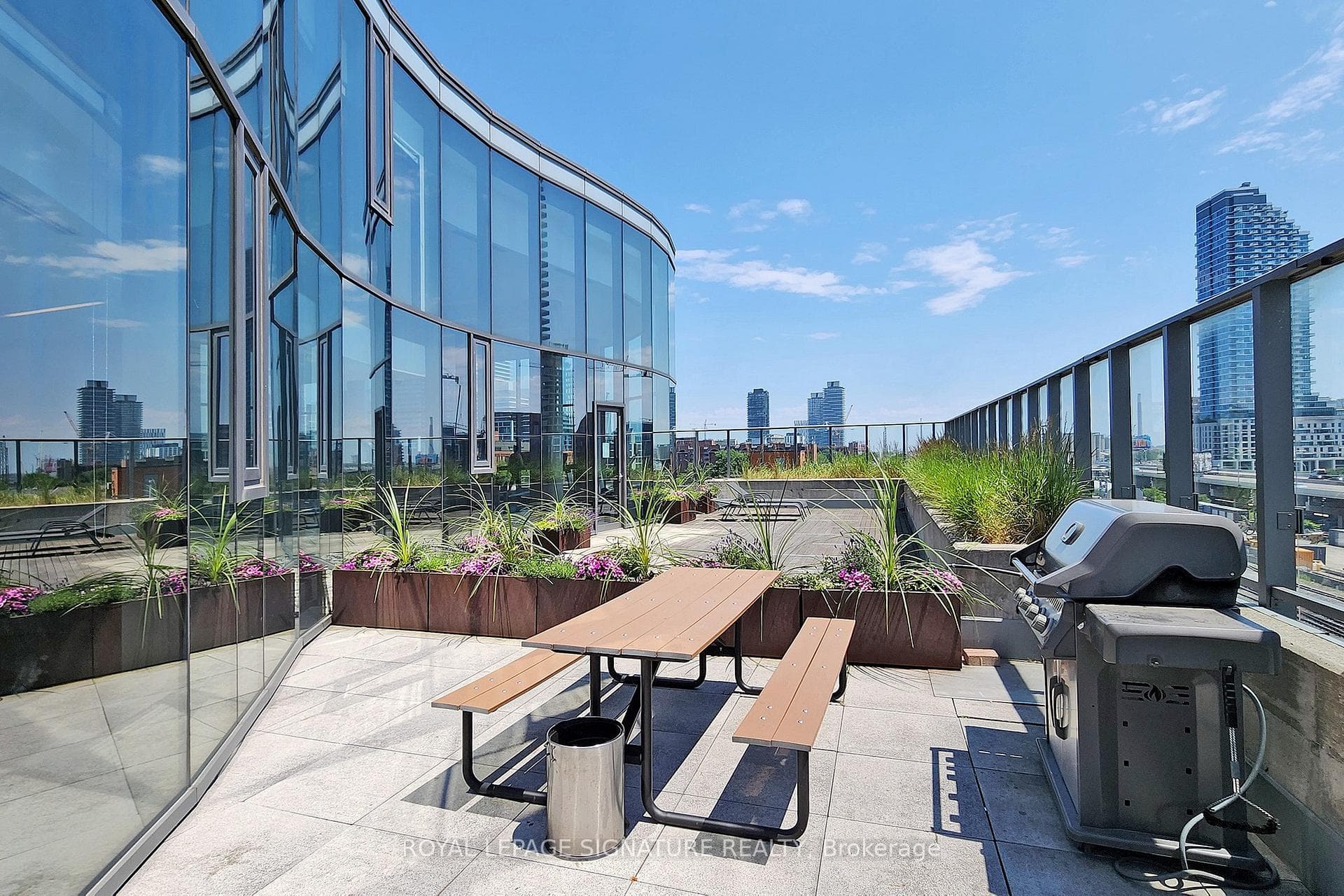 1 Market Street Unit 2708 photo 17