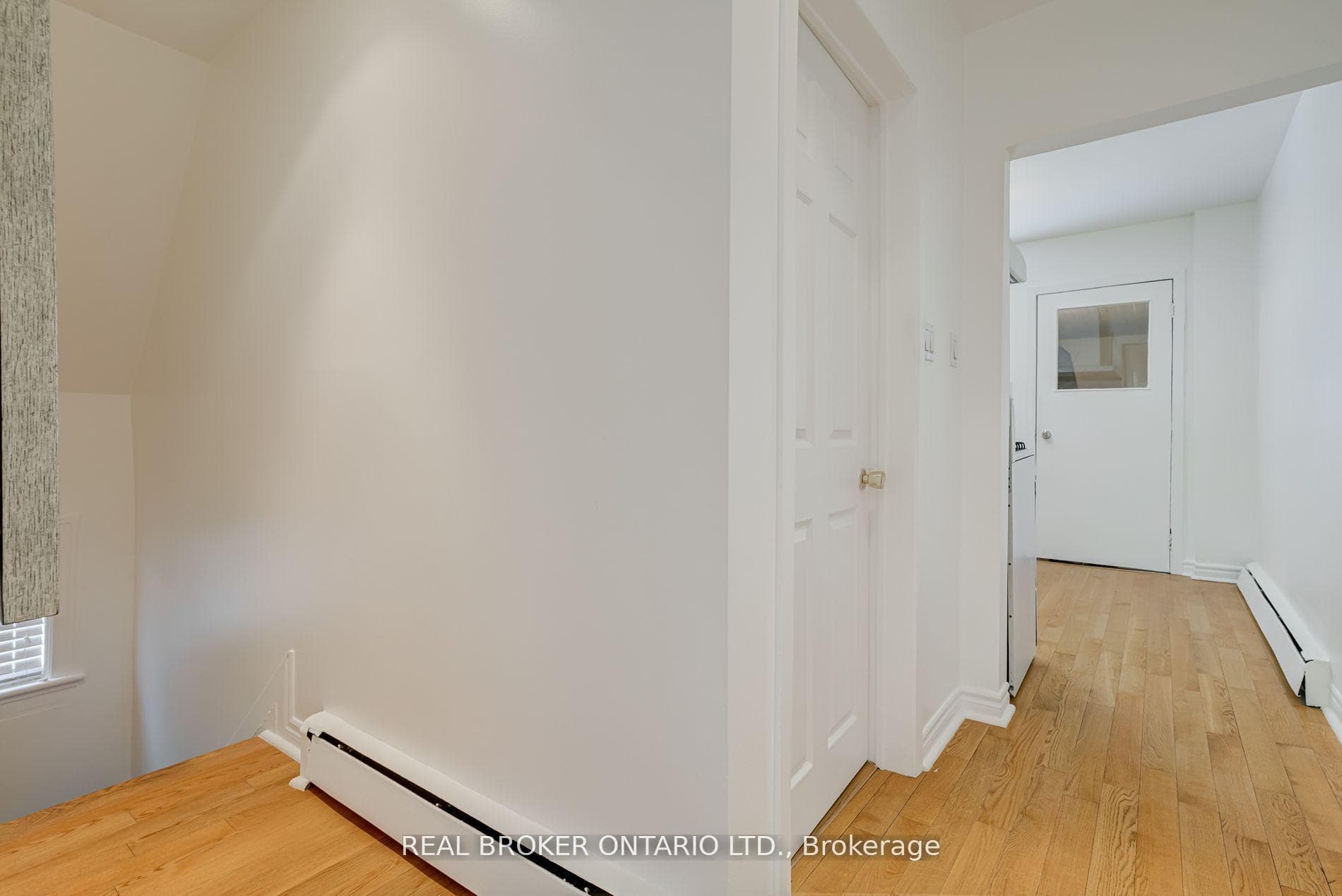 488 Logan Avenue photo 9