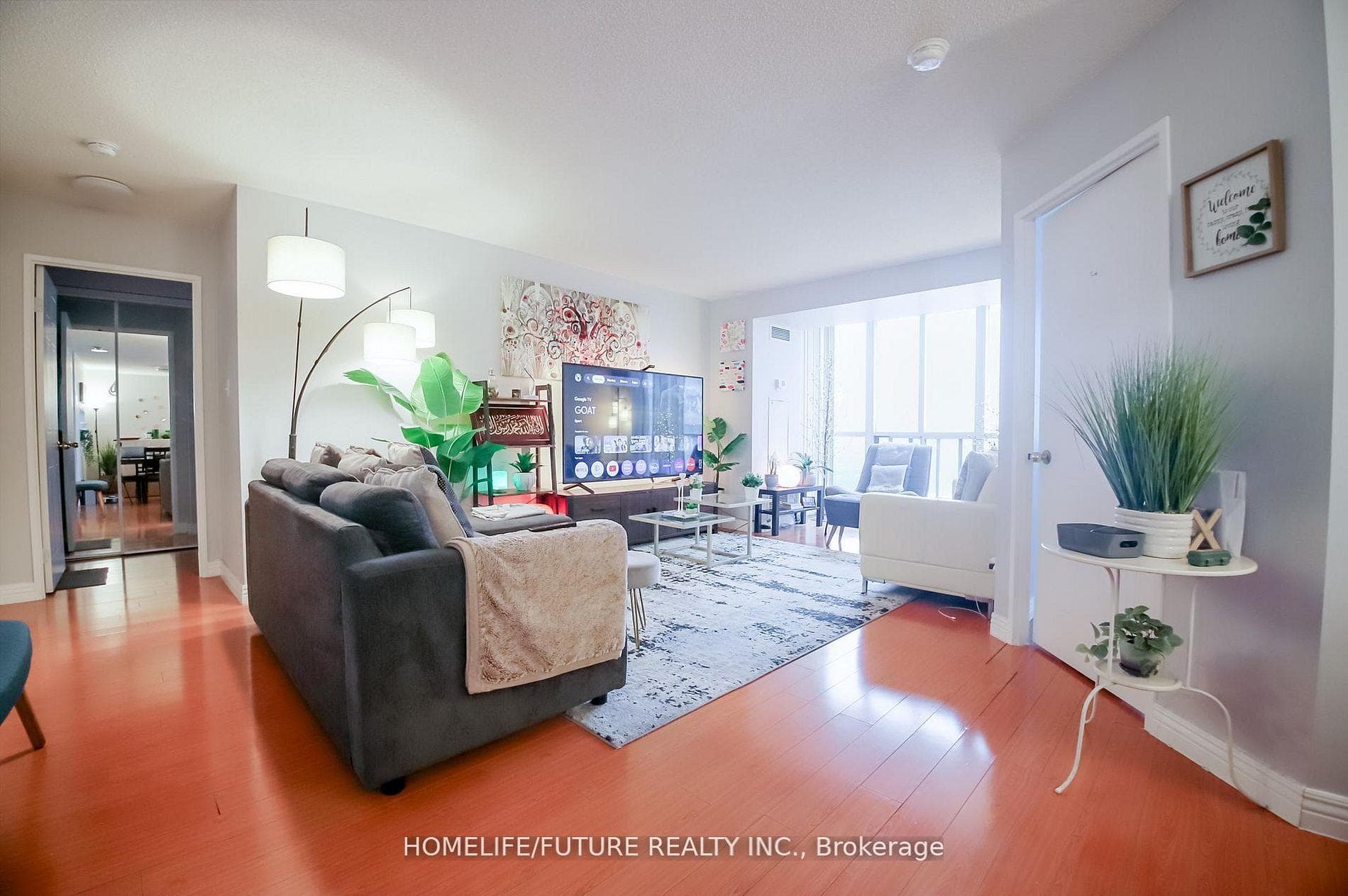 2550 Lawrence Avenue Unit 816 photo 8