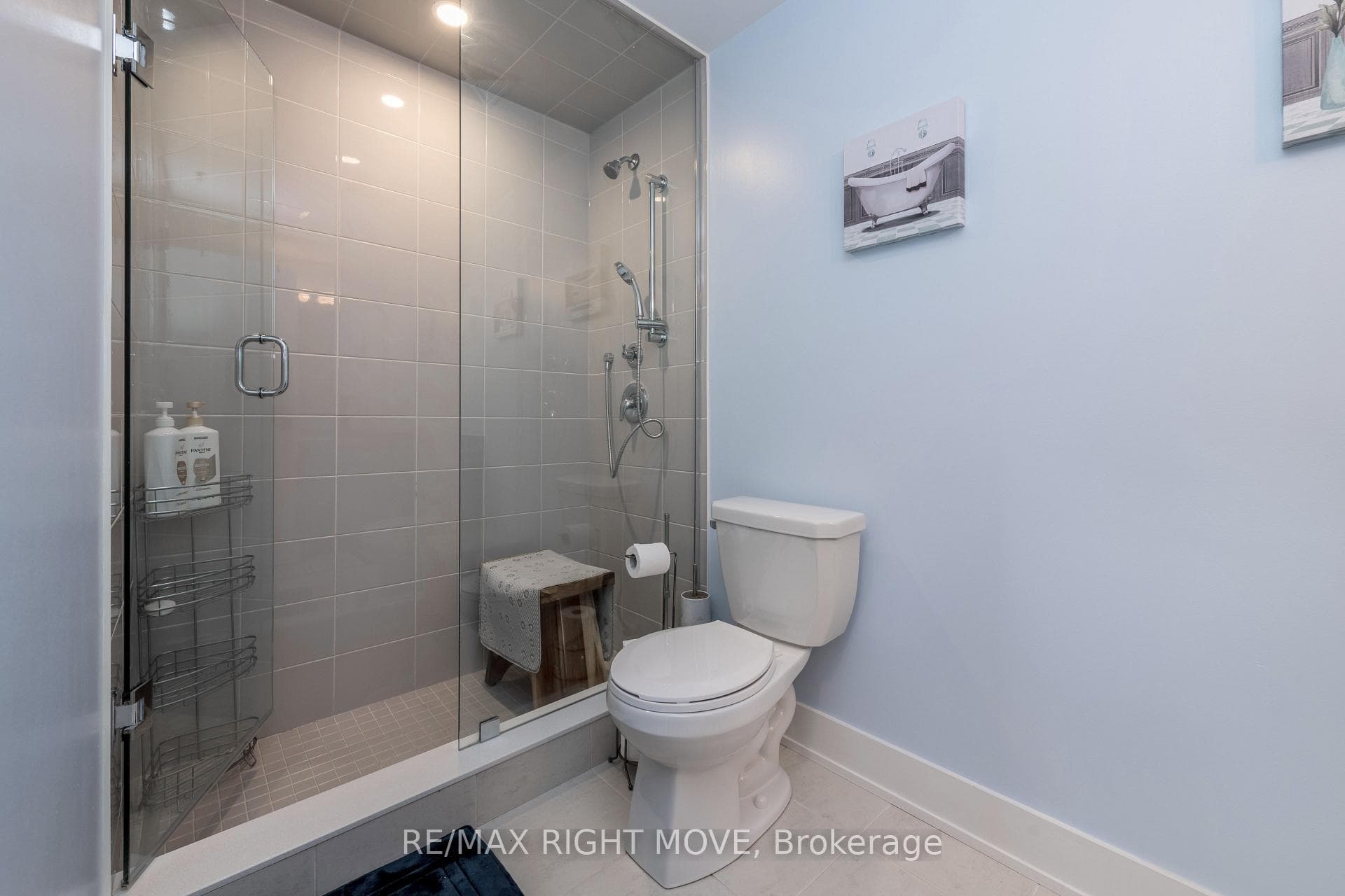 5 Chef Lane Unit 410 photo 16