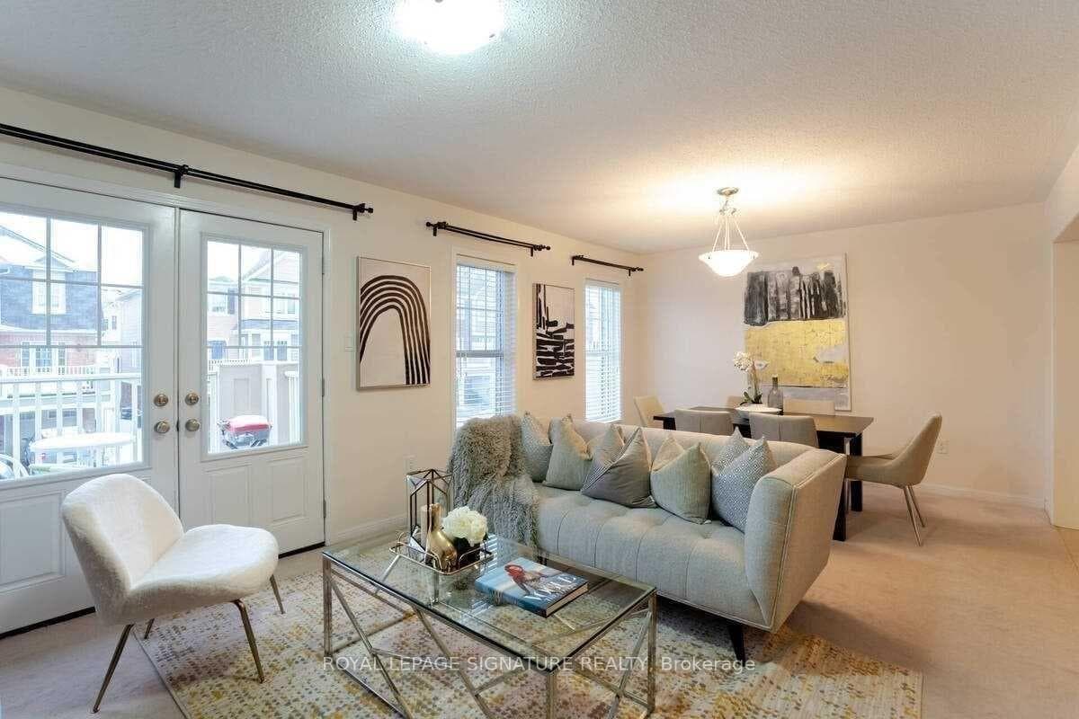 926 Nadalin Heights photo 7