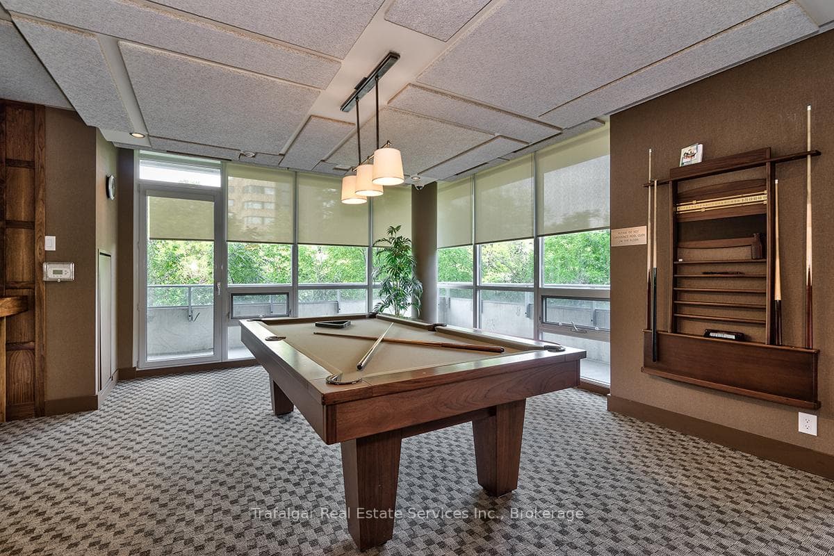 1055 Southdown Road Unit 512 photo 22