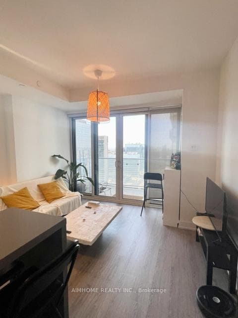 7 Grenville Street Unit 3213 photo 4