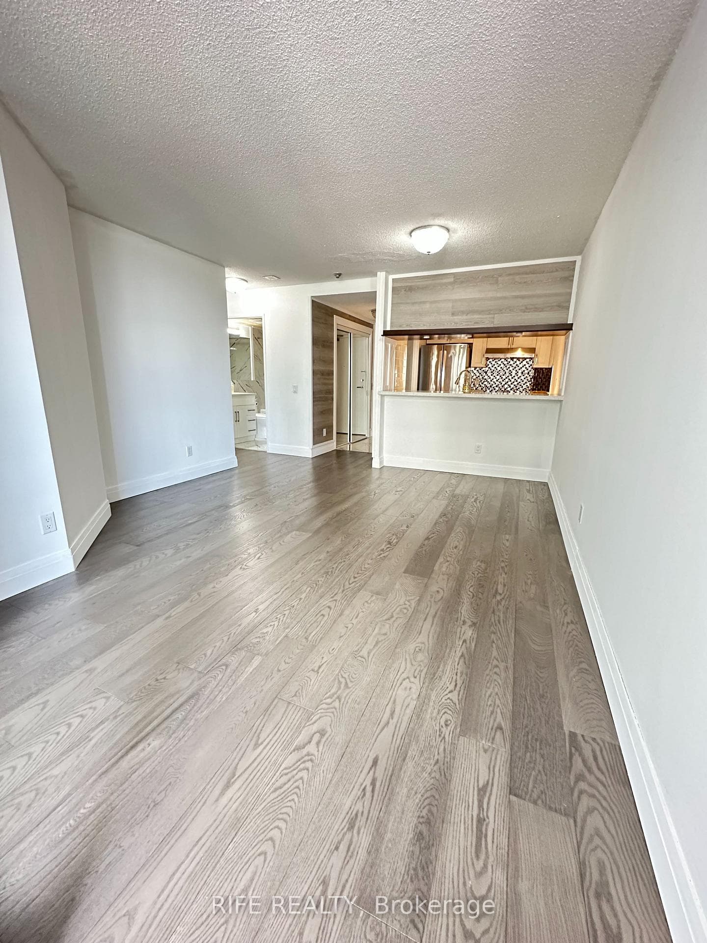7 Bishop Avenue Unit 306 photo 7