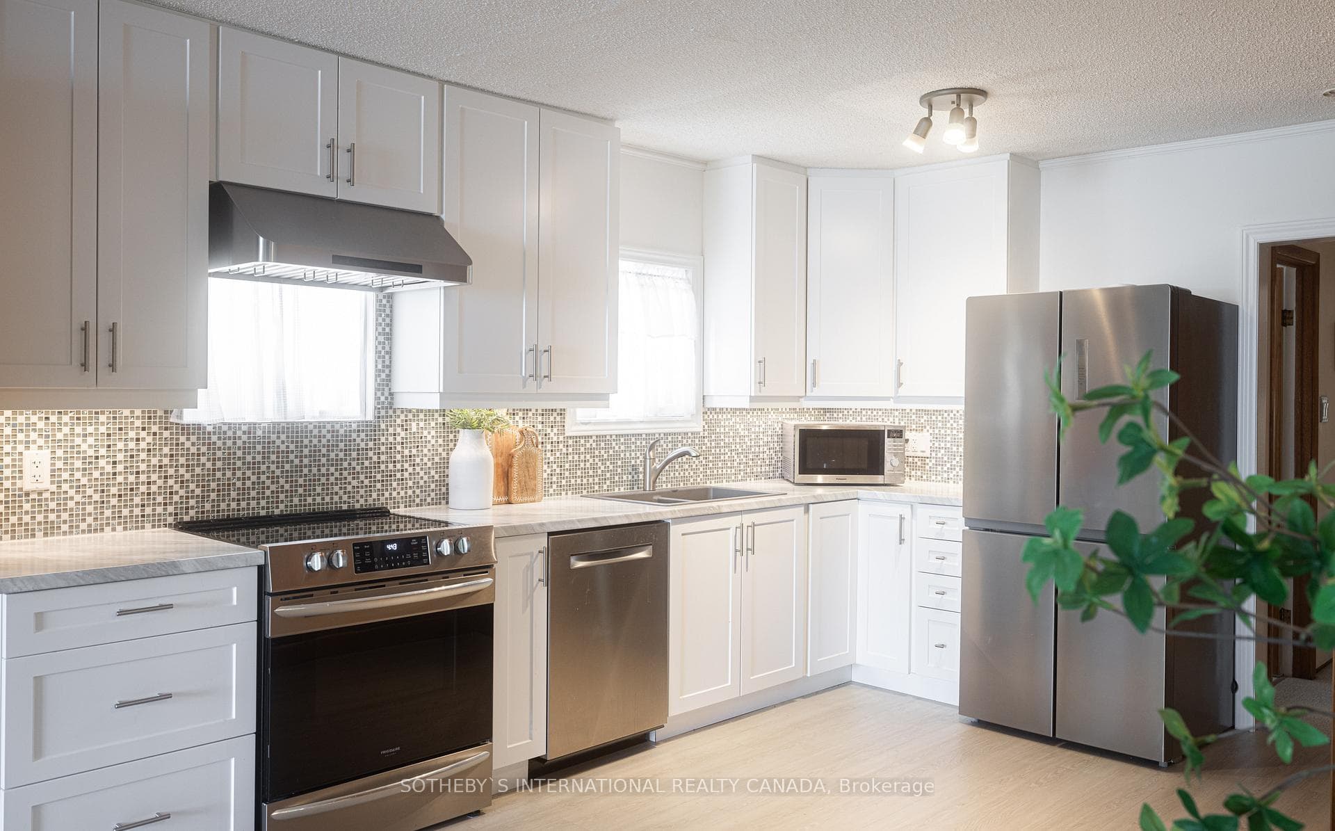 171 Cameron Street photo 23