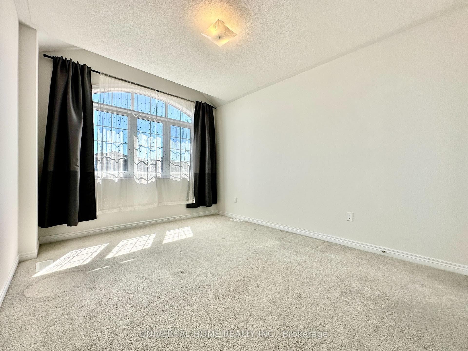 152 Mckean Drive photo 33