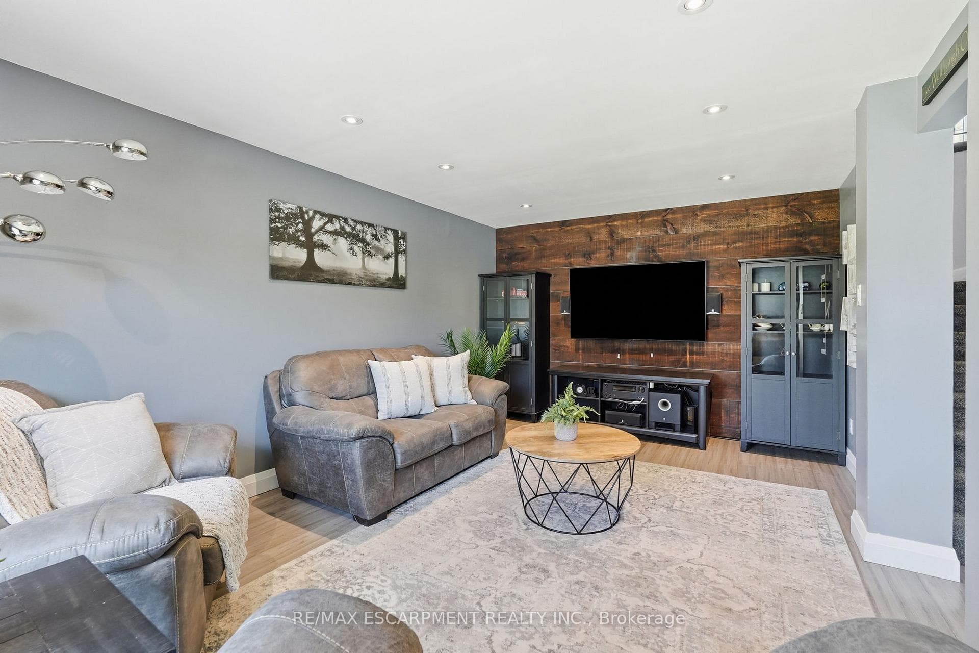 53 Glaceport Avenue photo 7