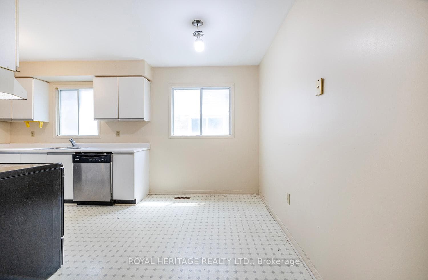 1820 Bainbridge Drive photo 14