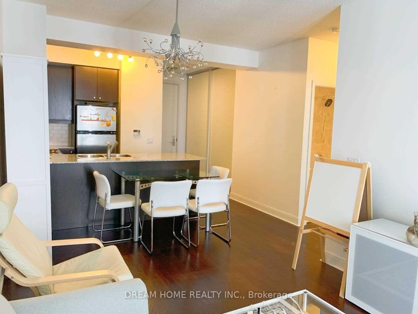 38 The Esplanade N/A Unit 1403 photo 5