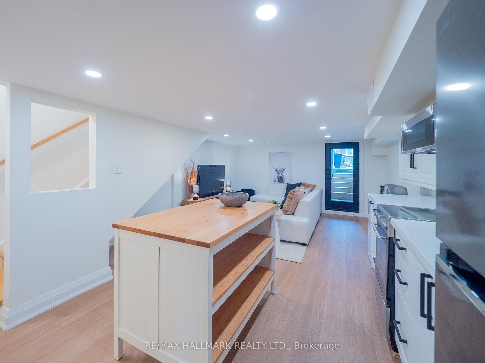 5 Ravina Crescent photo 38
