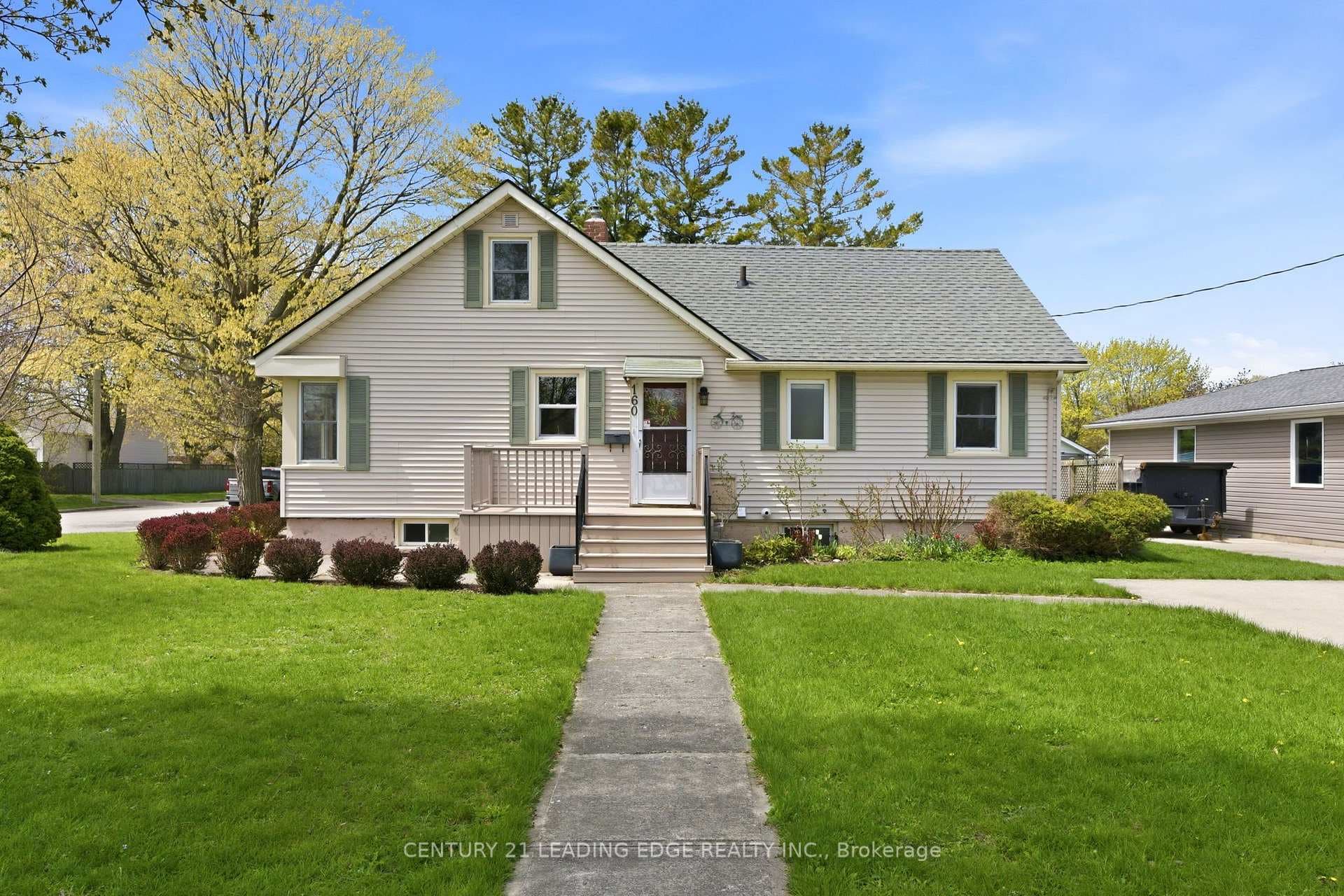 160 Widder Street photo 1