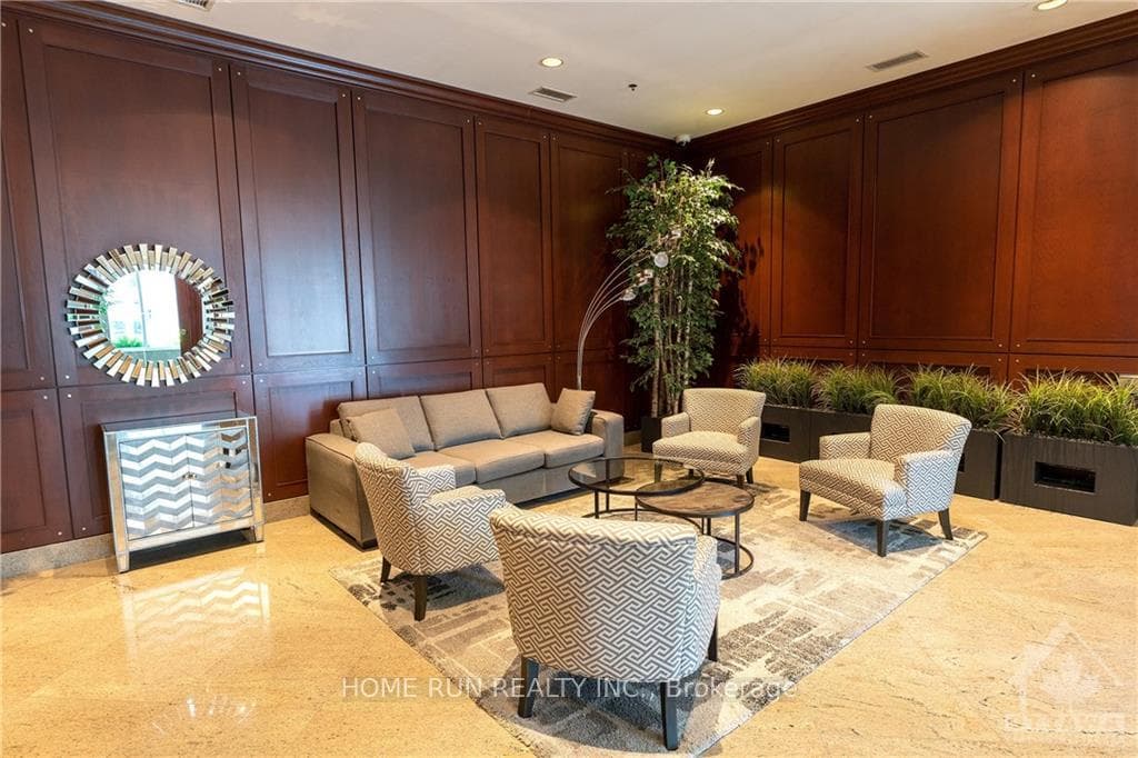234 RIDEAU Street Unit 1108 photo 3