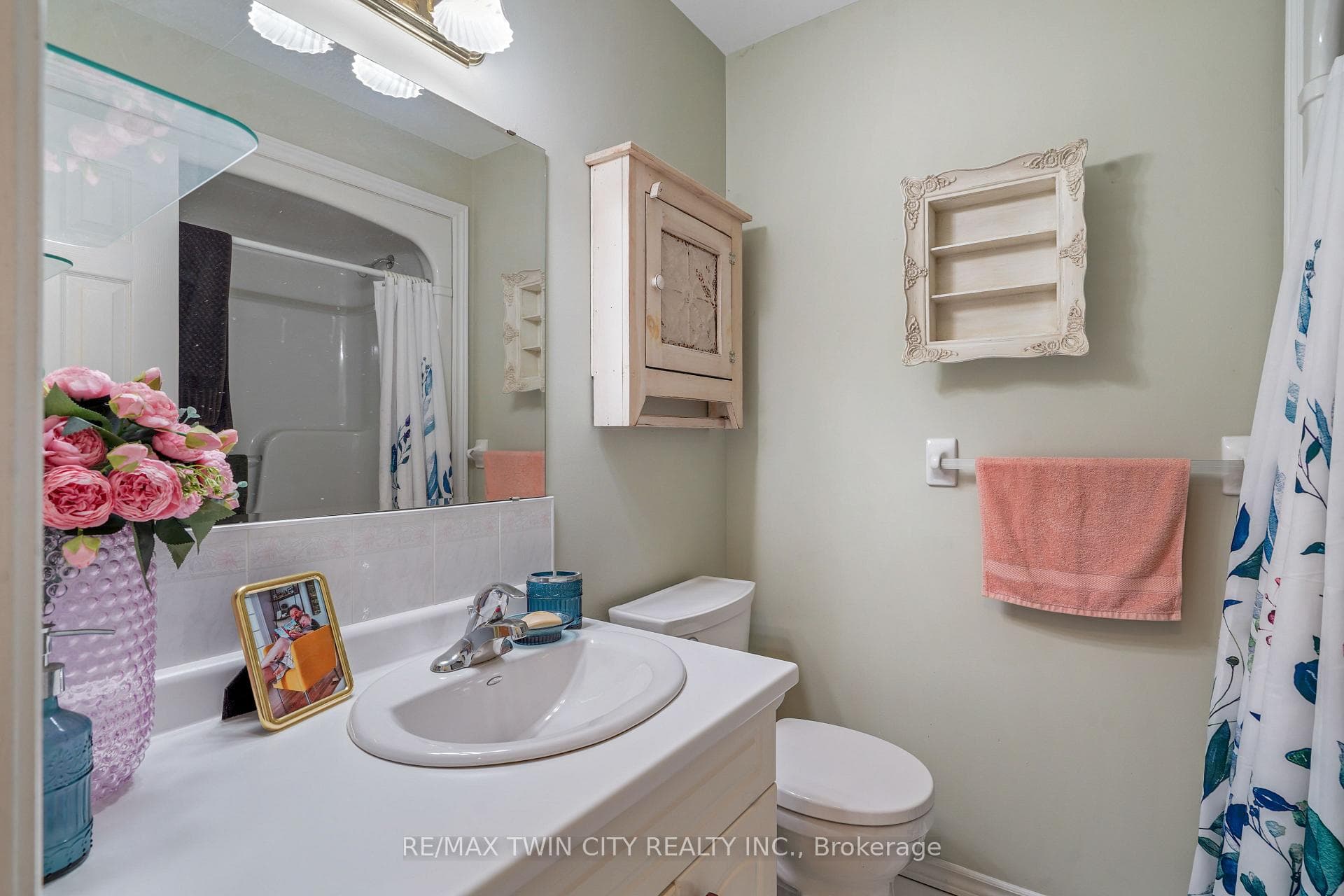 1 Buchanan Crescent Unit 11 photo 21