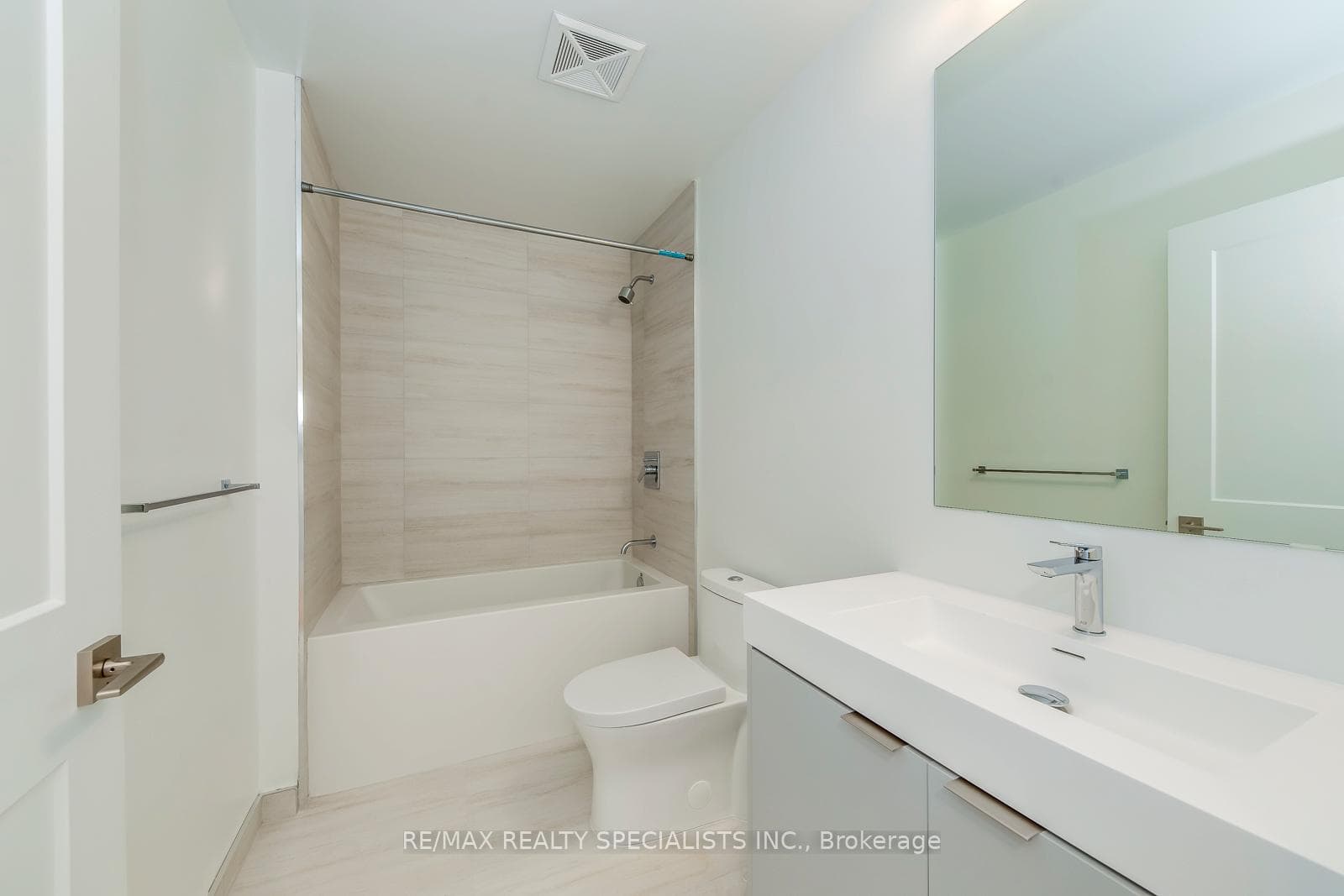 10 Abeja Street Unit 921 photo 25