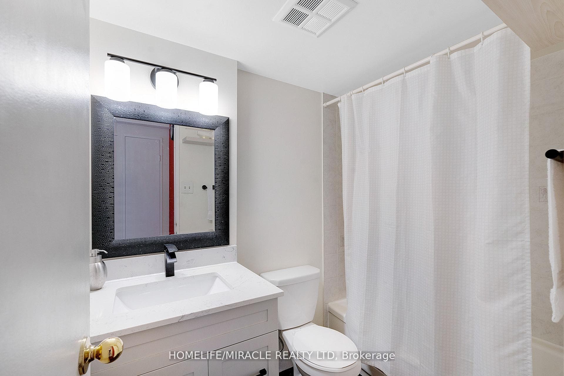 15 Kensington Road Unit 907 photo 20