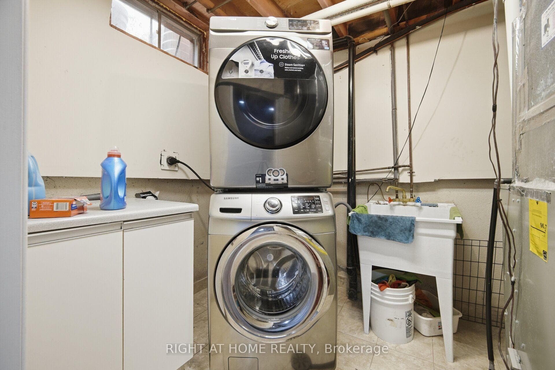 121 Bob O'link Avenue photo 35