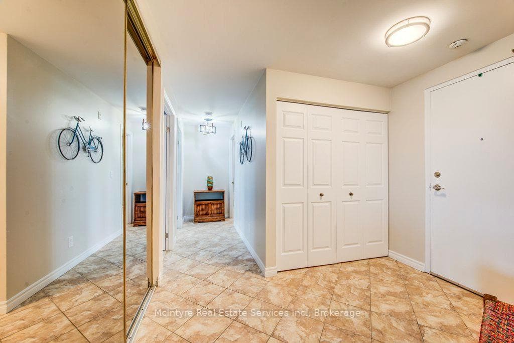 24 Marilyn Drive Unit 704 photo 24