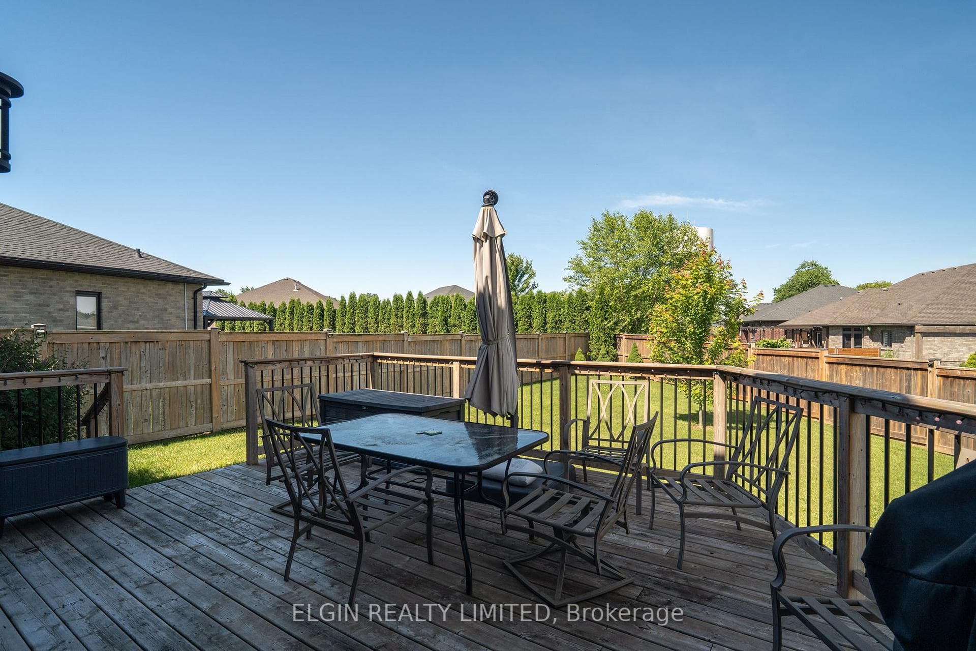 45 Brenmar Crescent photo 41