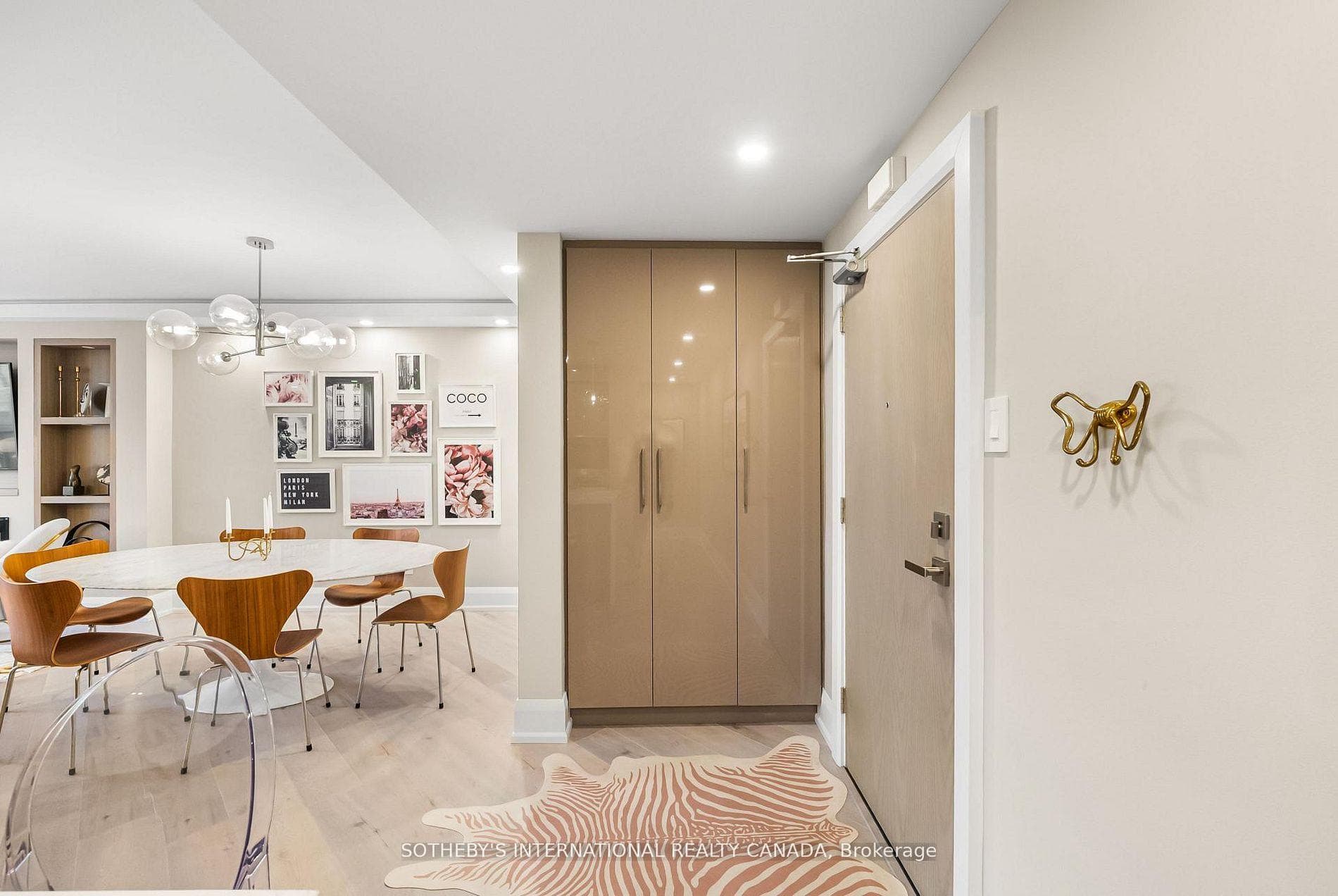 235 St Clair Avenue Unit 301 photo 12