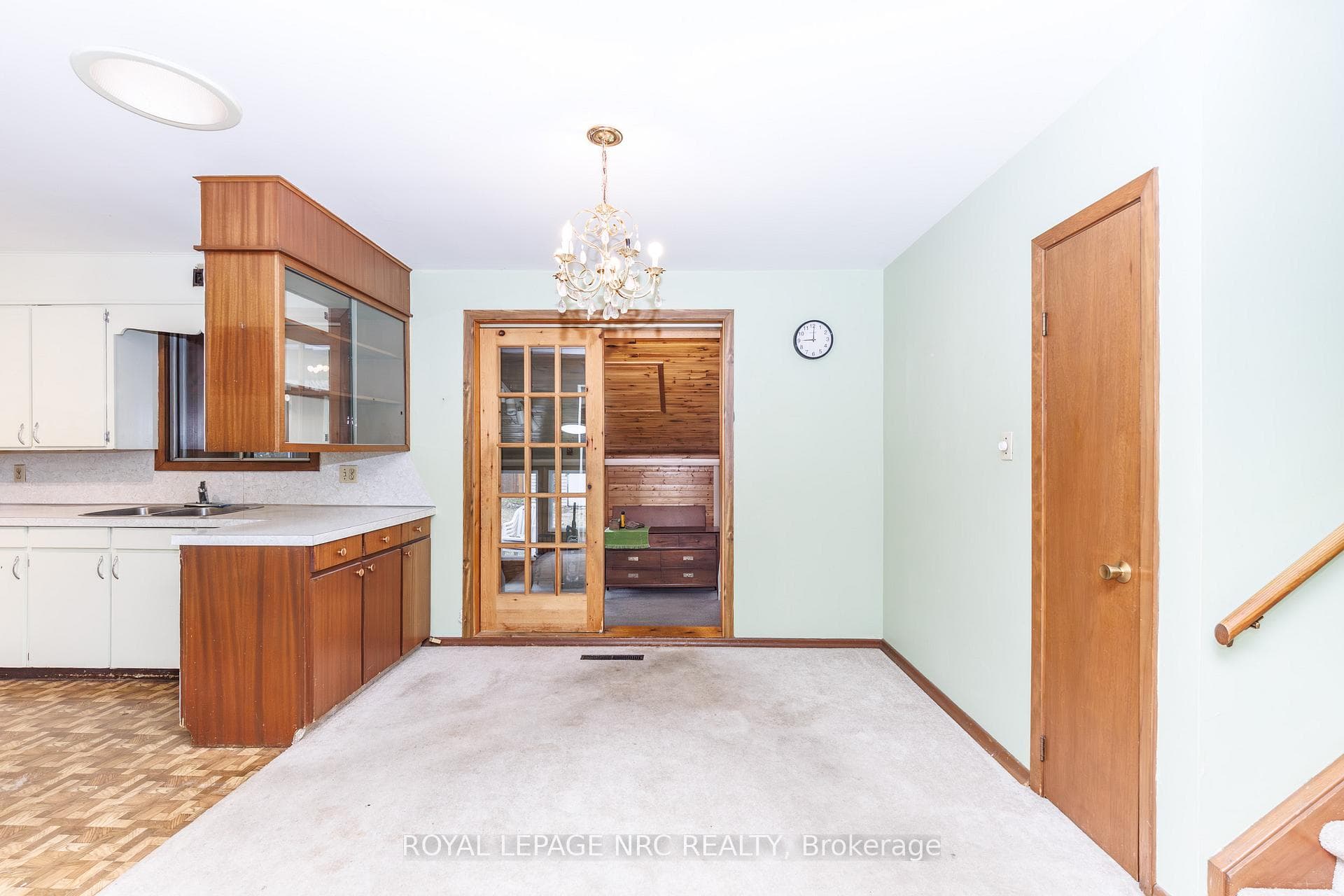 33 Strathmore Crescent photo 18