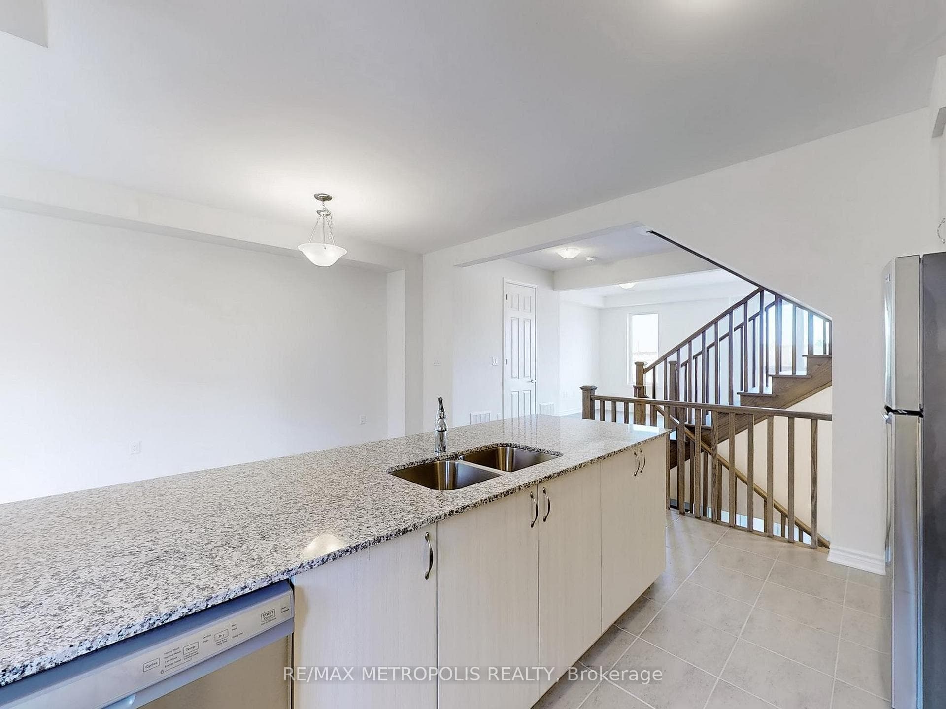 3221 Brigadier Avenue photo 15