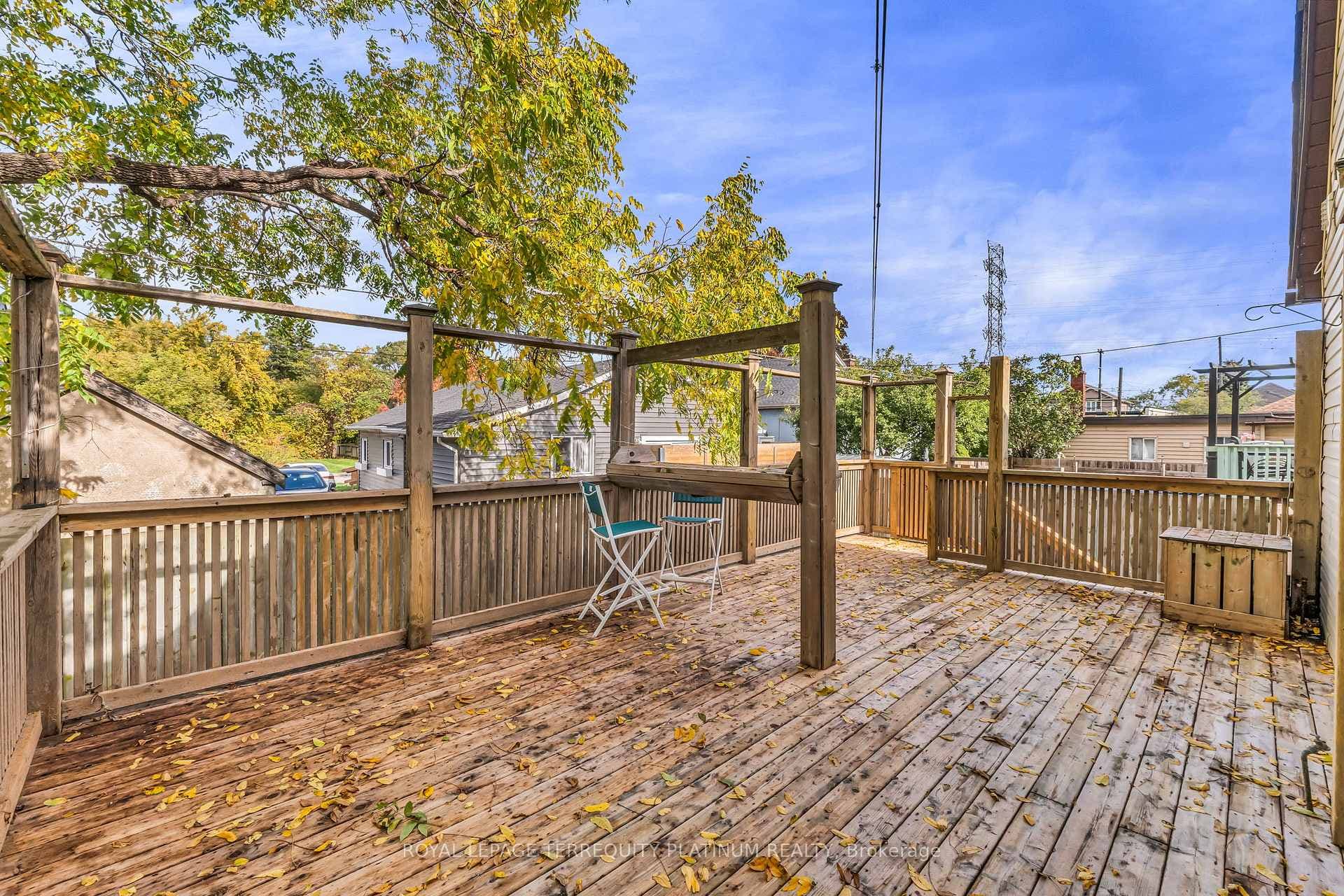 10 Locarno Avenue photo 37
