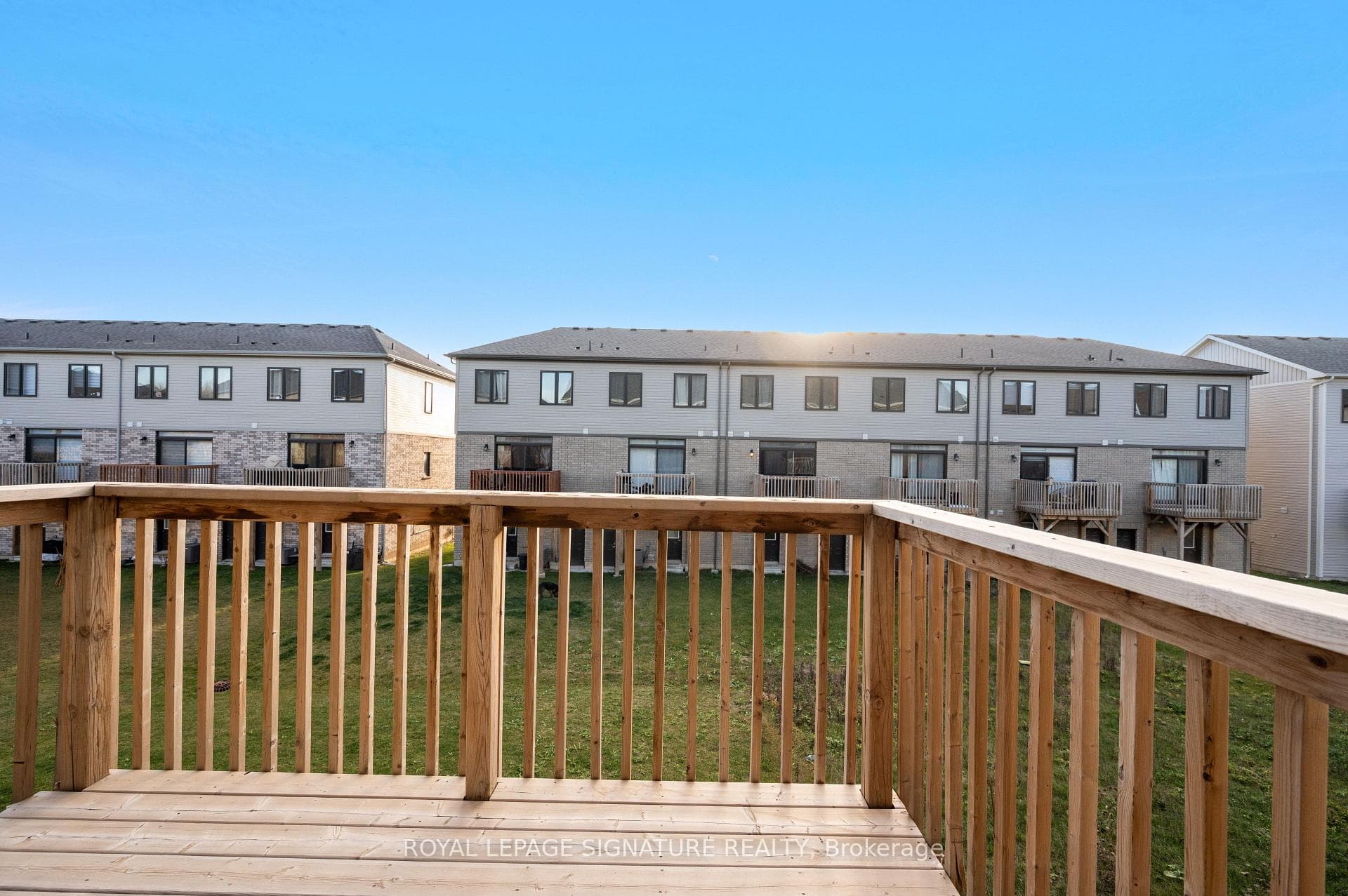 81 Holder Drive photo 12
