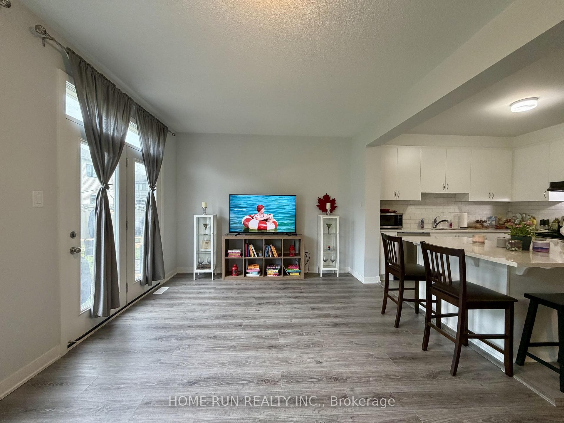 216 Billrian Cres Crescent photo 17