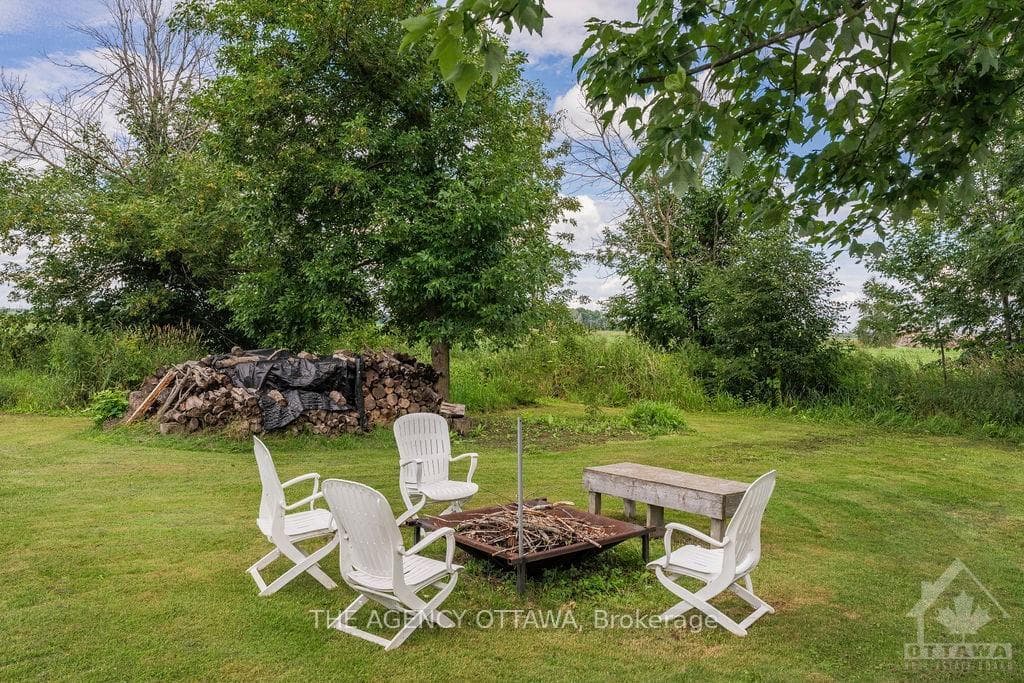 3065 TIMMINS Road photo 30