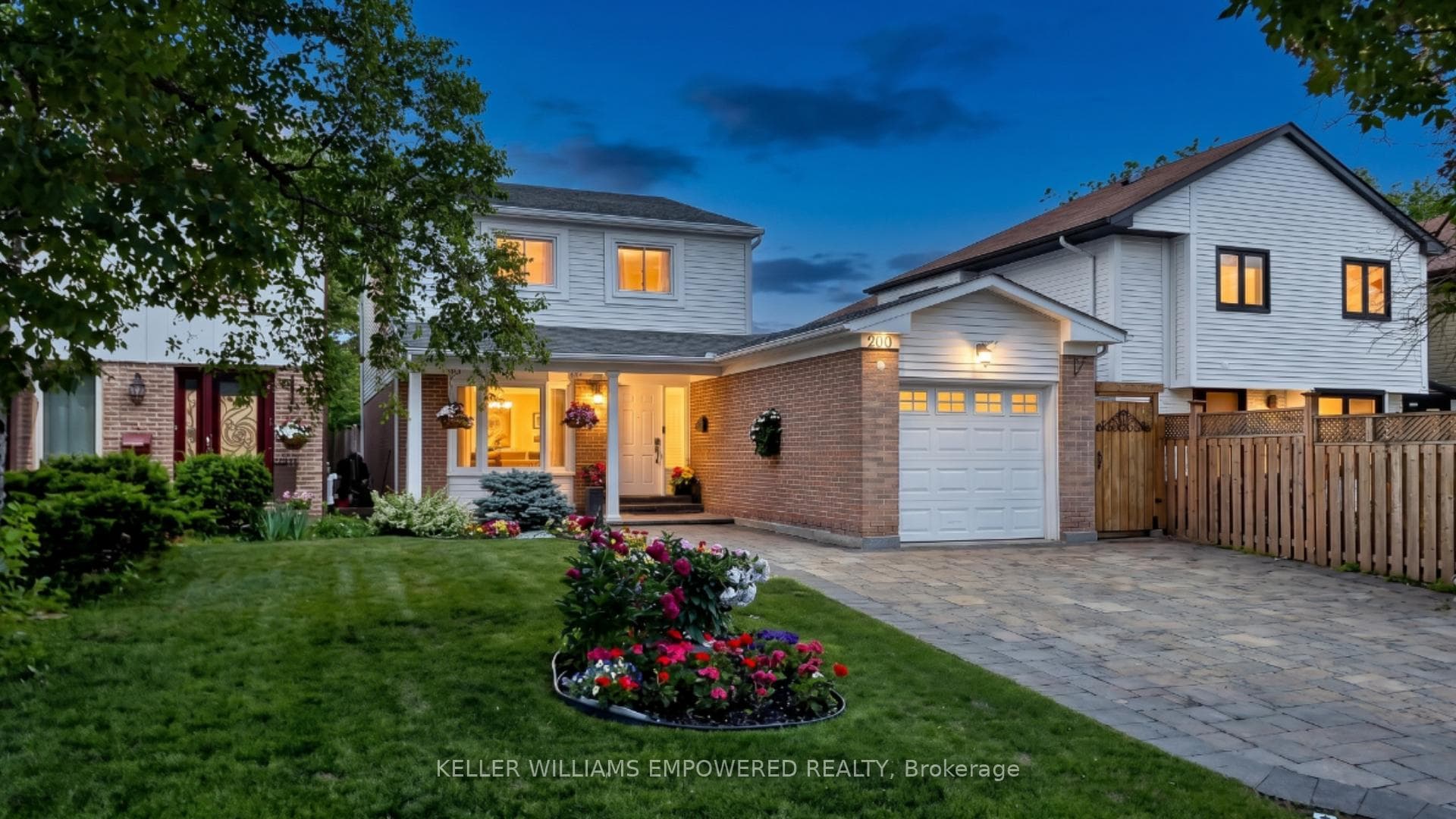 200 Castle Rock Drive photo 1