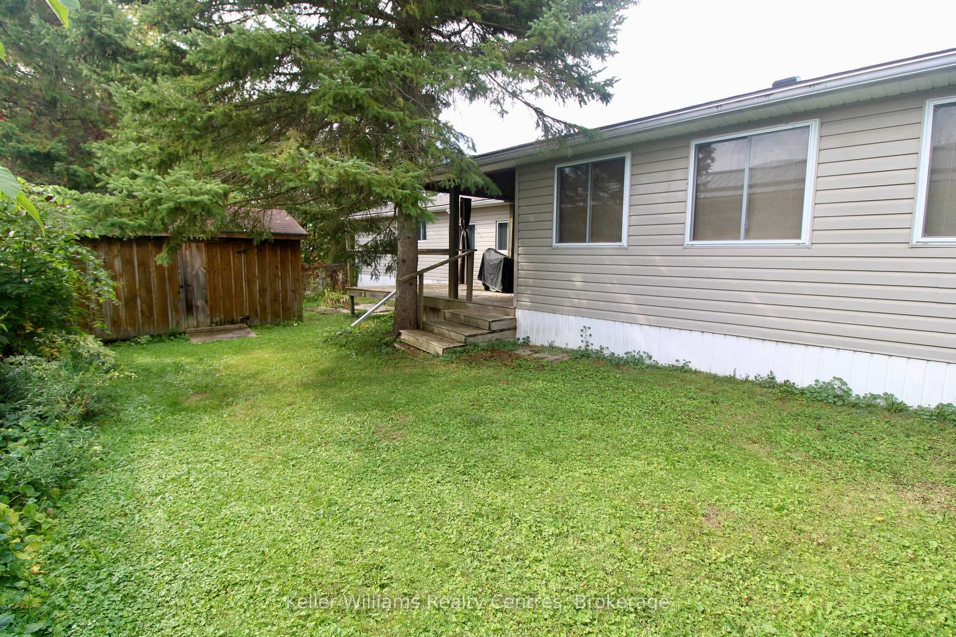 302694 Douglas Street Unit 55 photo 2