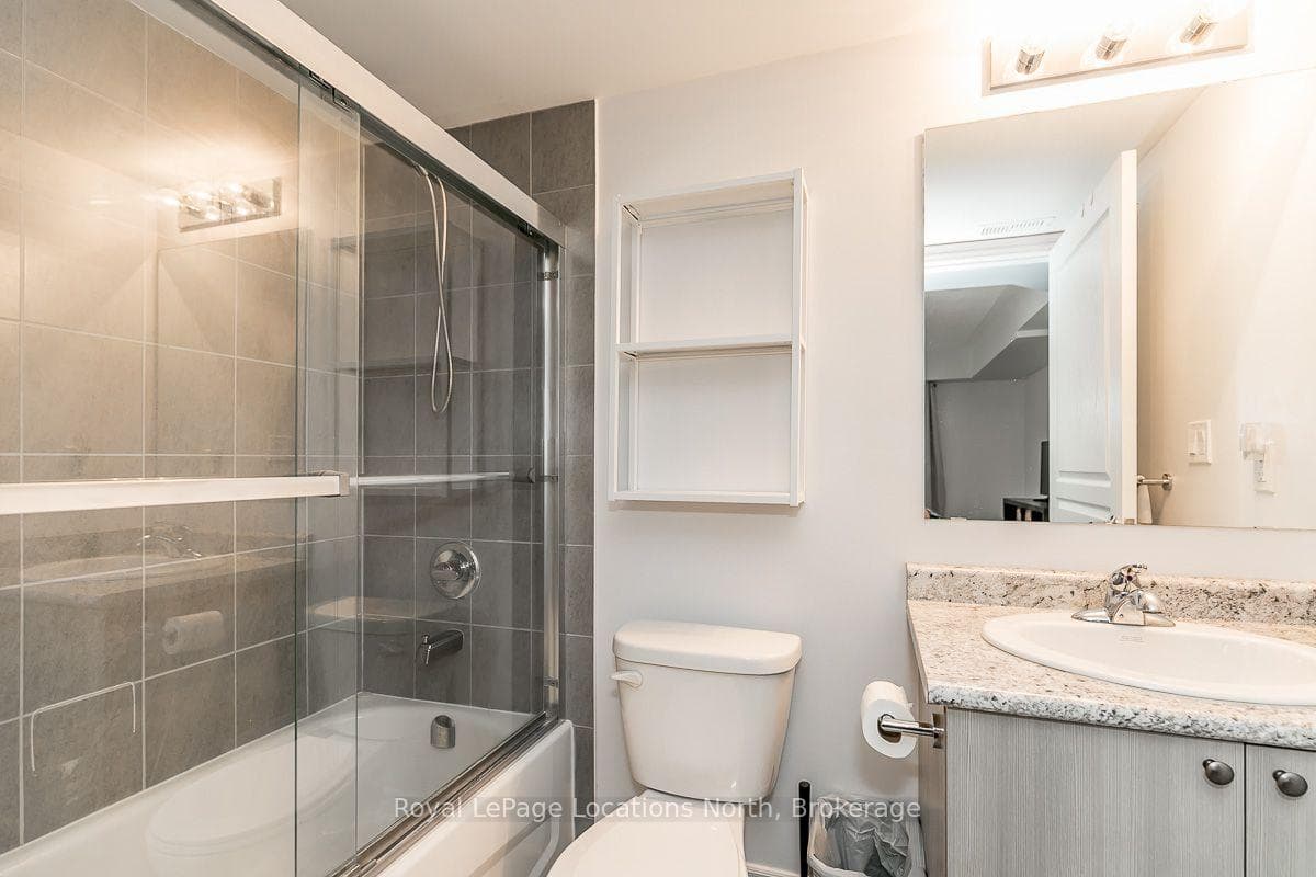 4 Anchorage Crescent Unit 15 photo 23