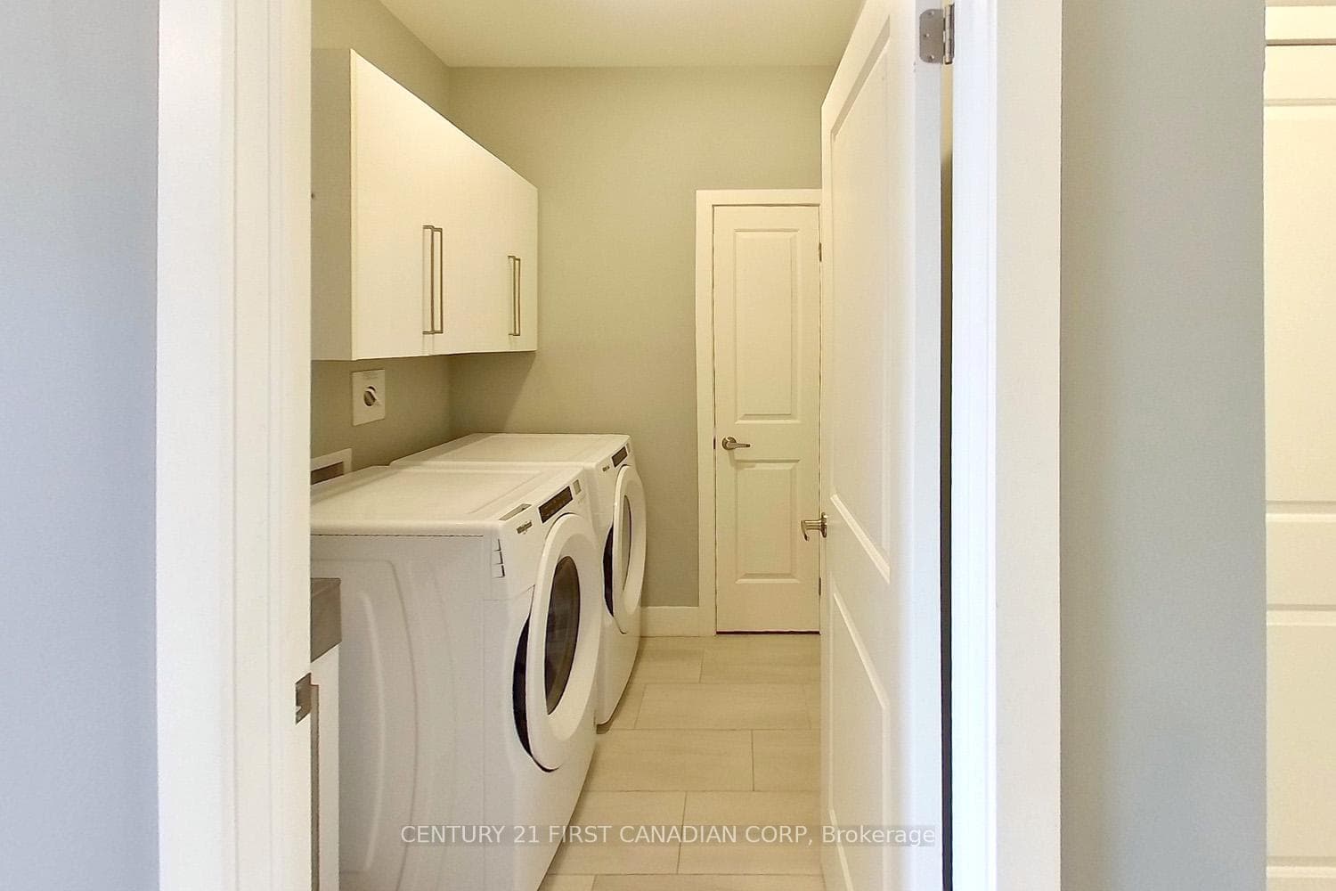 1375 Whetherfield Street Unit 98 photo 13