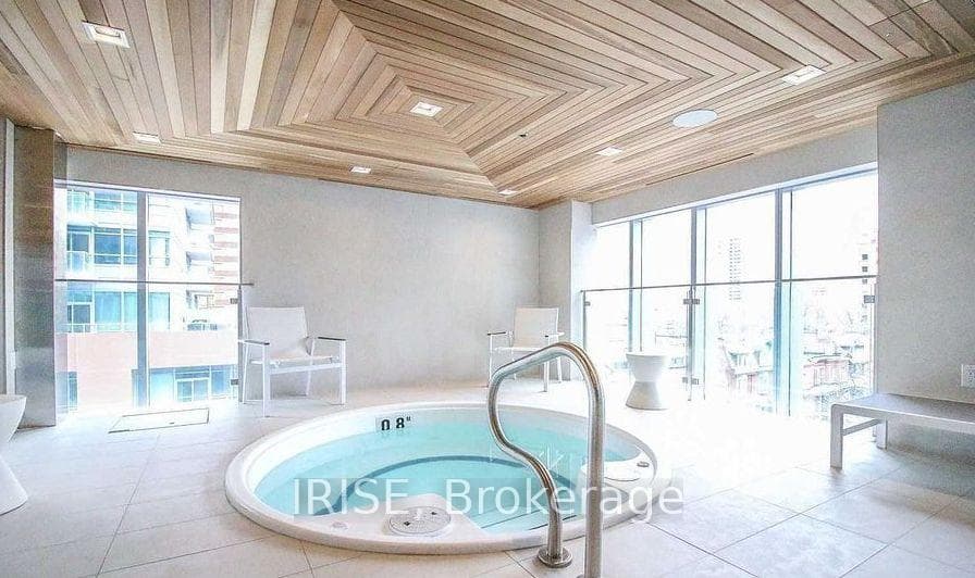 89 McGill Street Unit 1201 photo 28