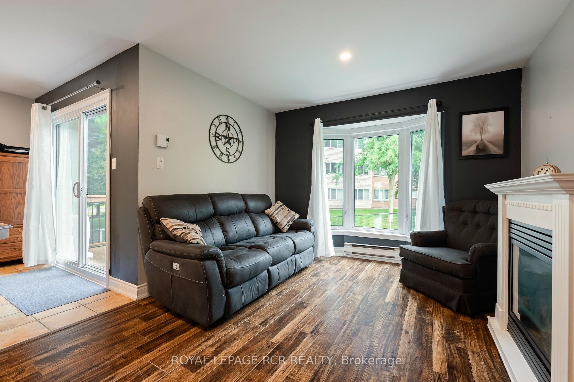 310 Shelburne Place photo 4