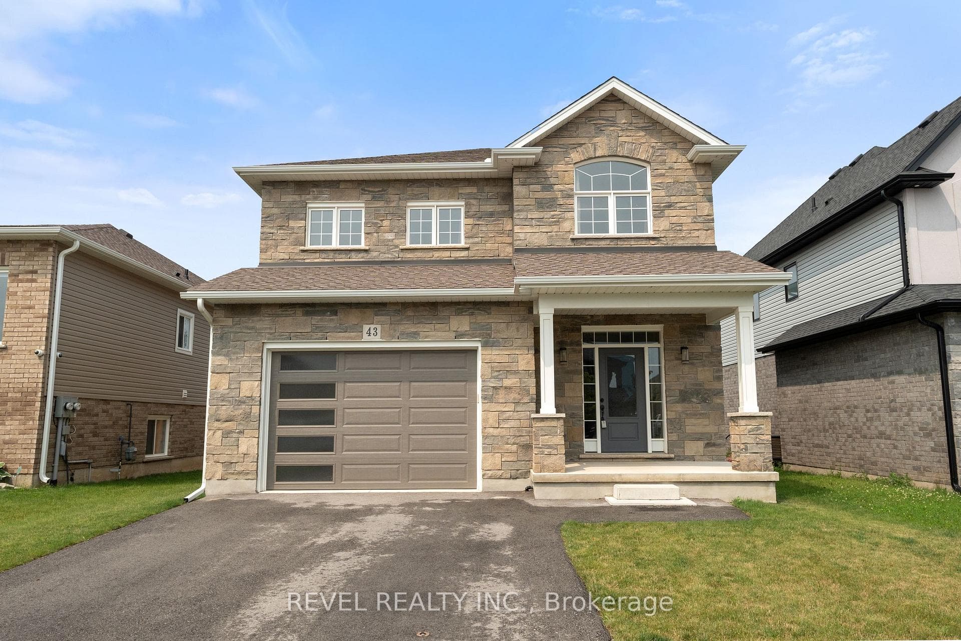 43 Berkshire Drive photo 40