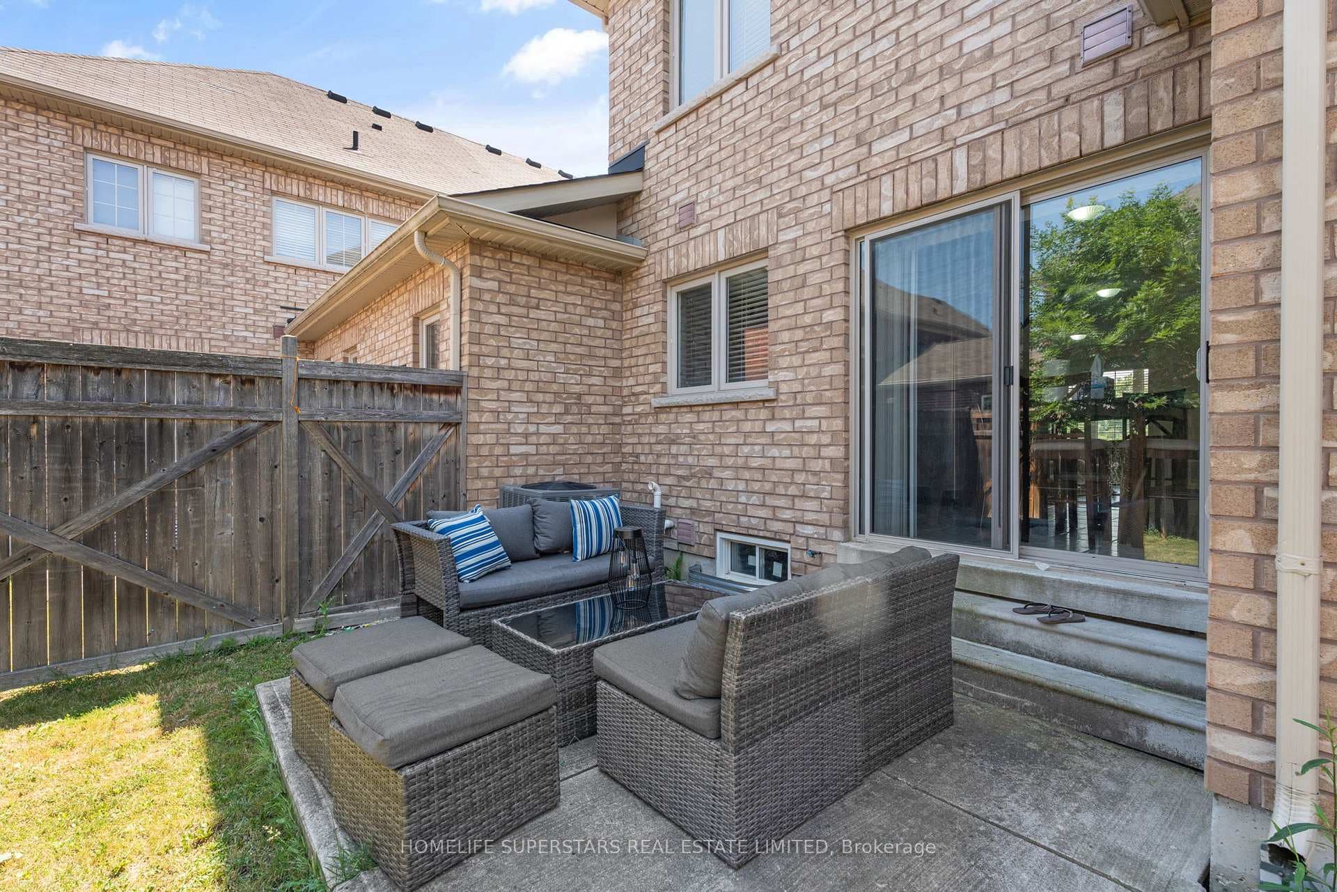 2 Durham Way photo 26
