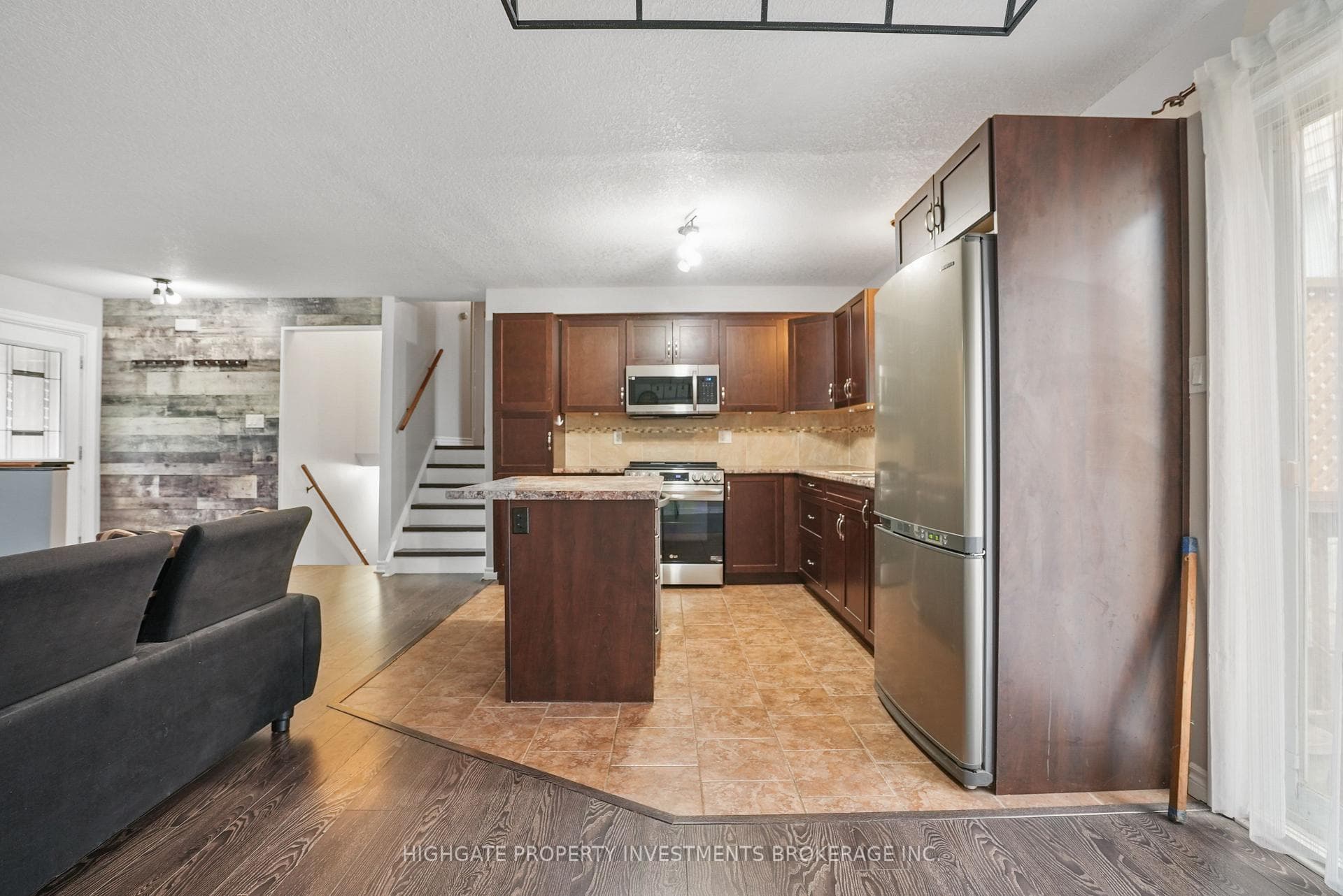 6 Duckworth Street photo 9