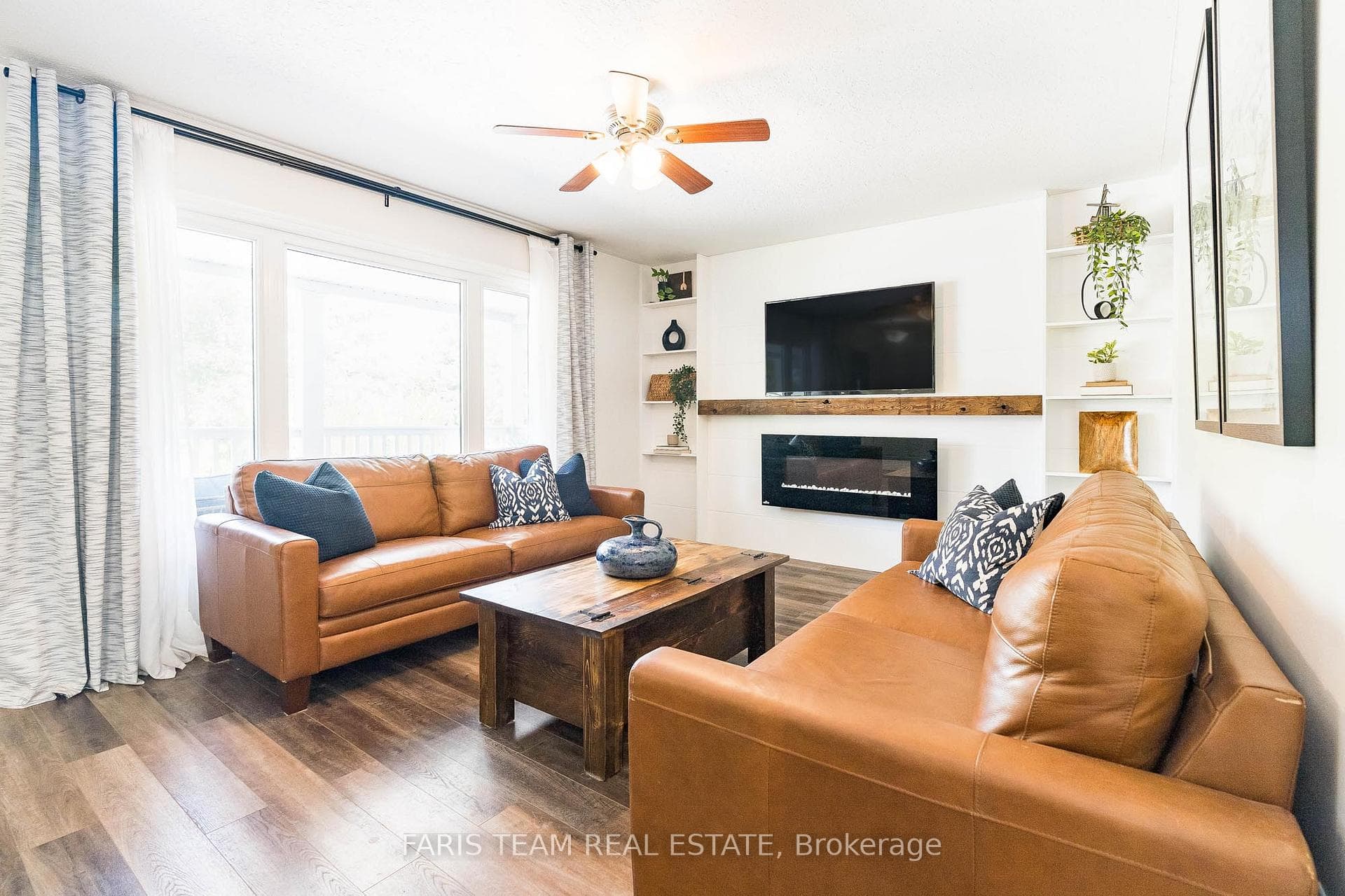 4987 Talbot Street photo 11