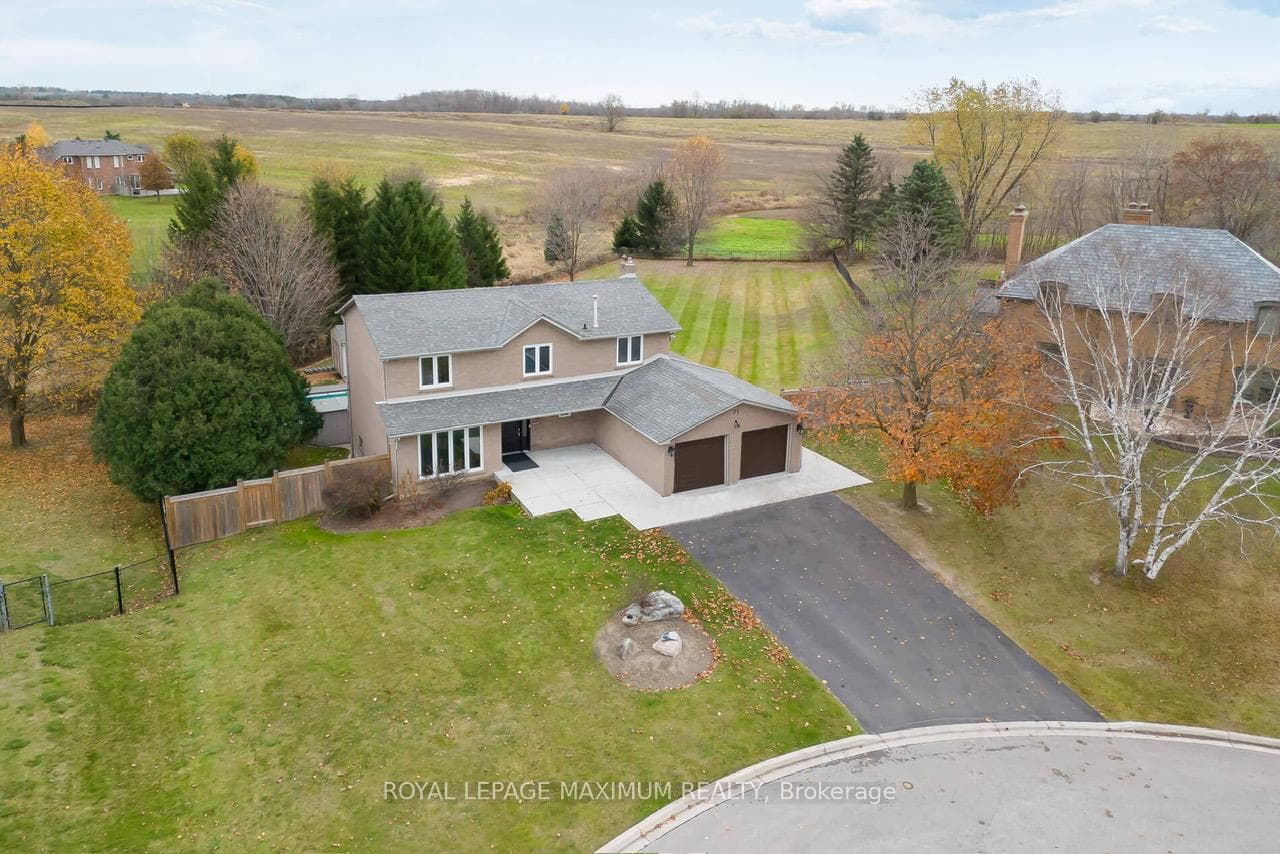 71 Janet Avenue photo 2